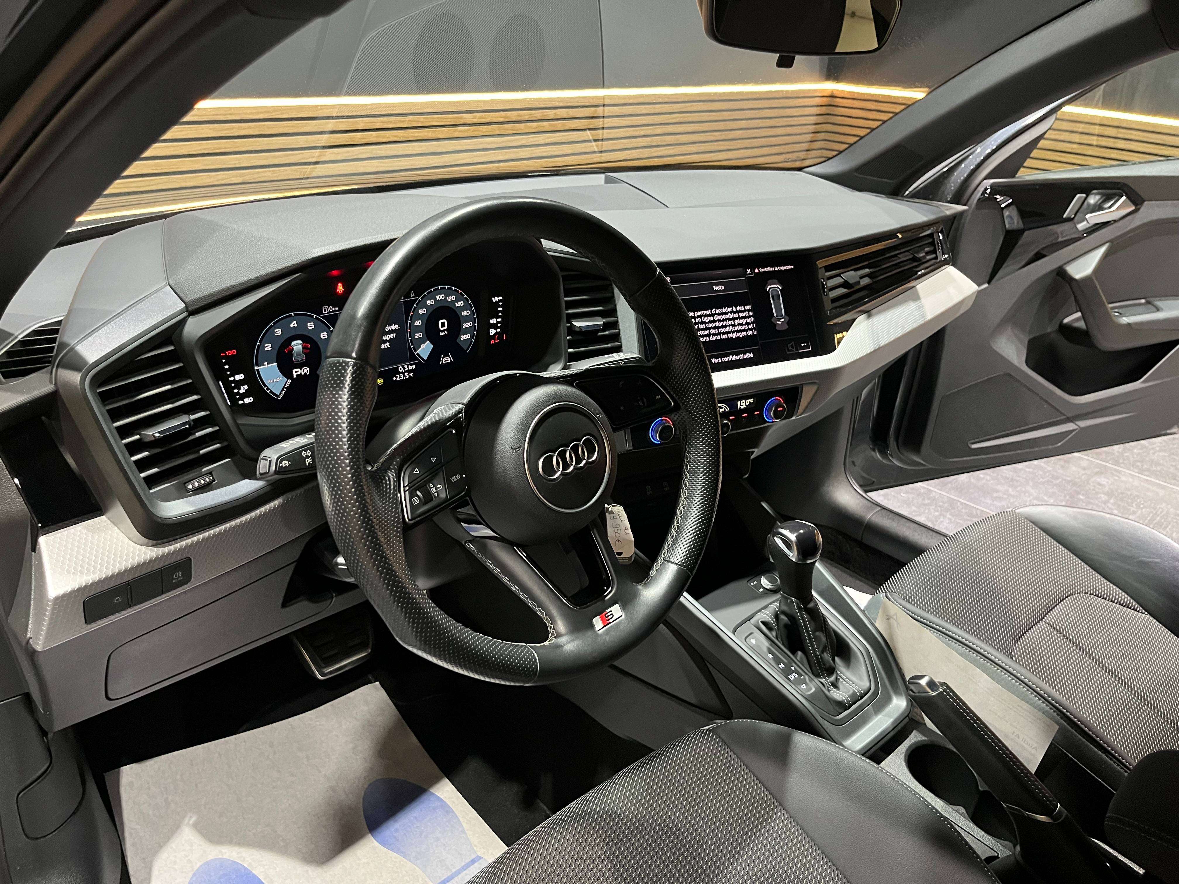 Audi A1 Sportback 1.0 TFSI S tronic*CARPLAY*1ER PROP*GARANTIE
