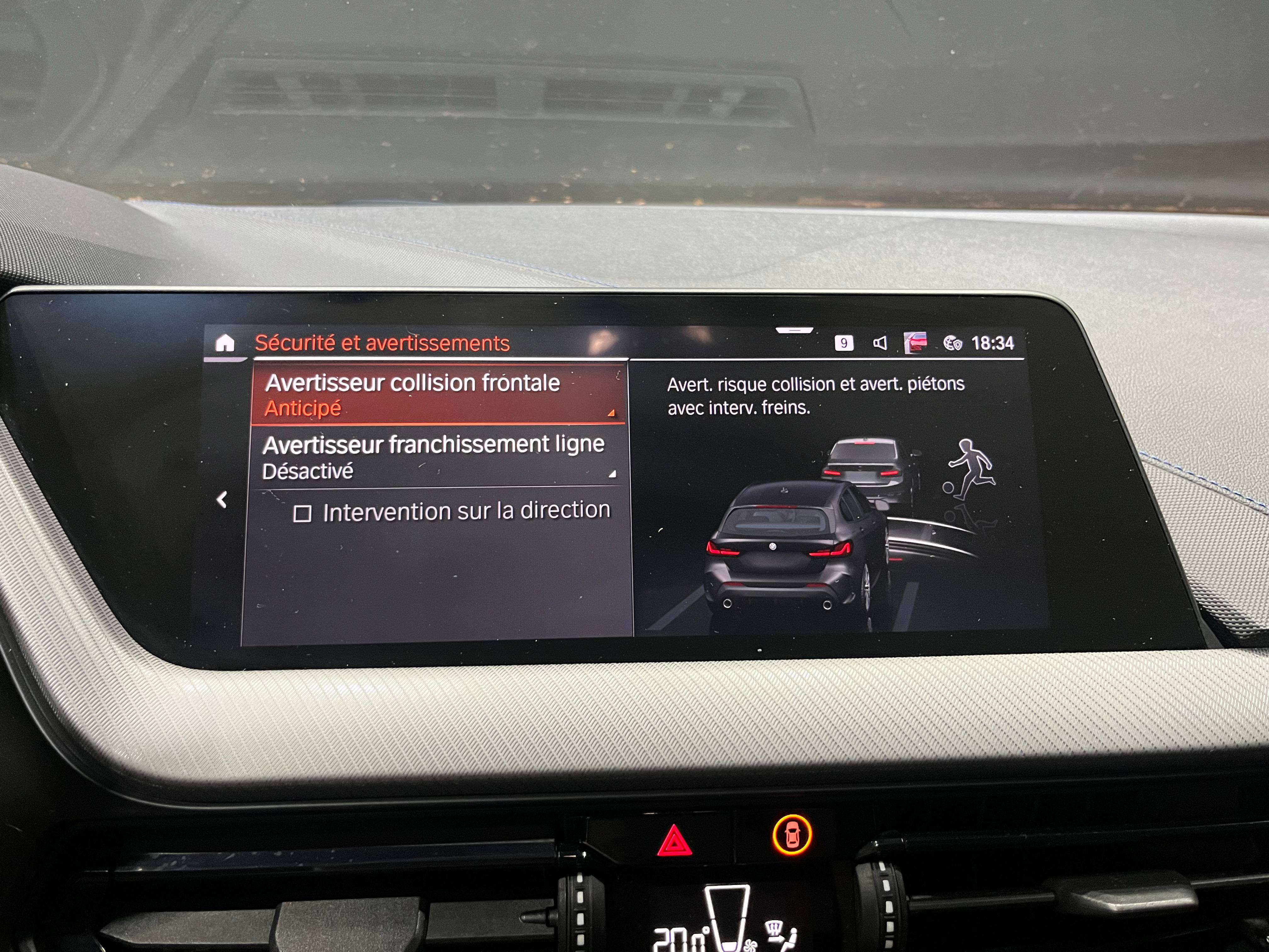 BMW 118 iA *PACK M*CARPLAY*SIEGE CHAUFF*GARANTIE 12 MOIS*