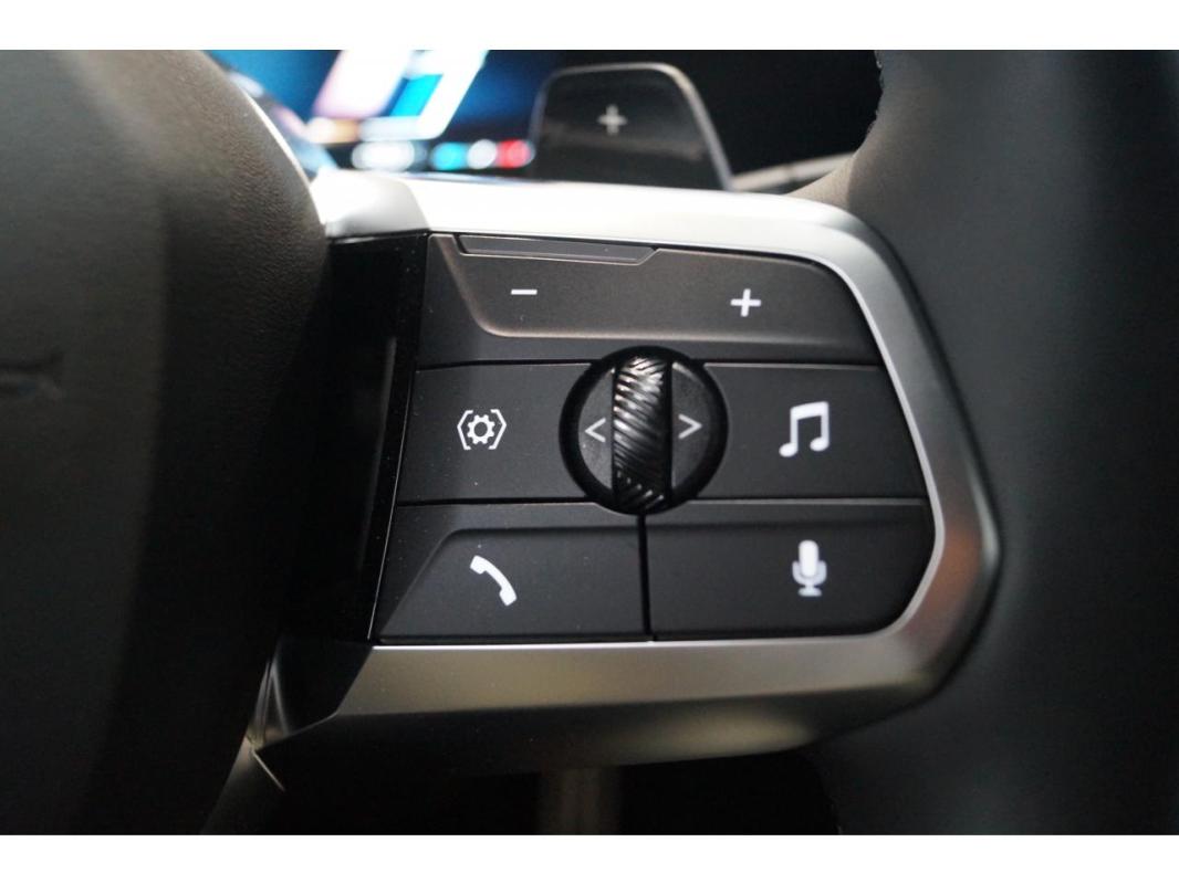 Bmw X1 sDrive 20d - BV DKG Palettes U11 M Sport 150 CH