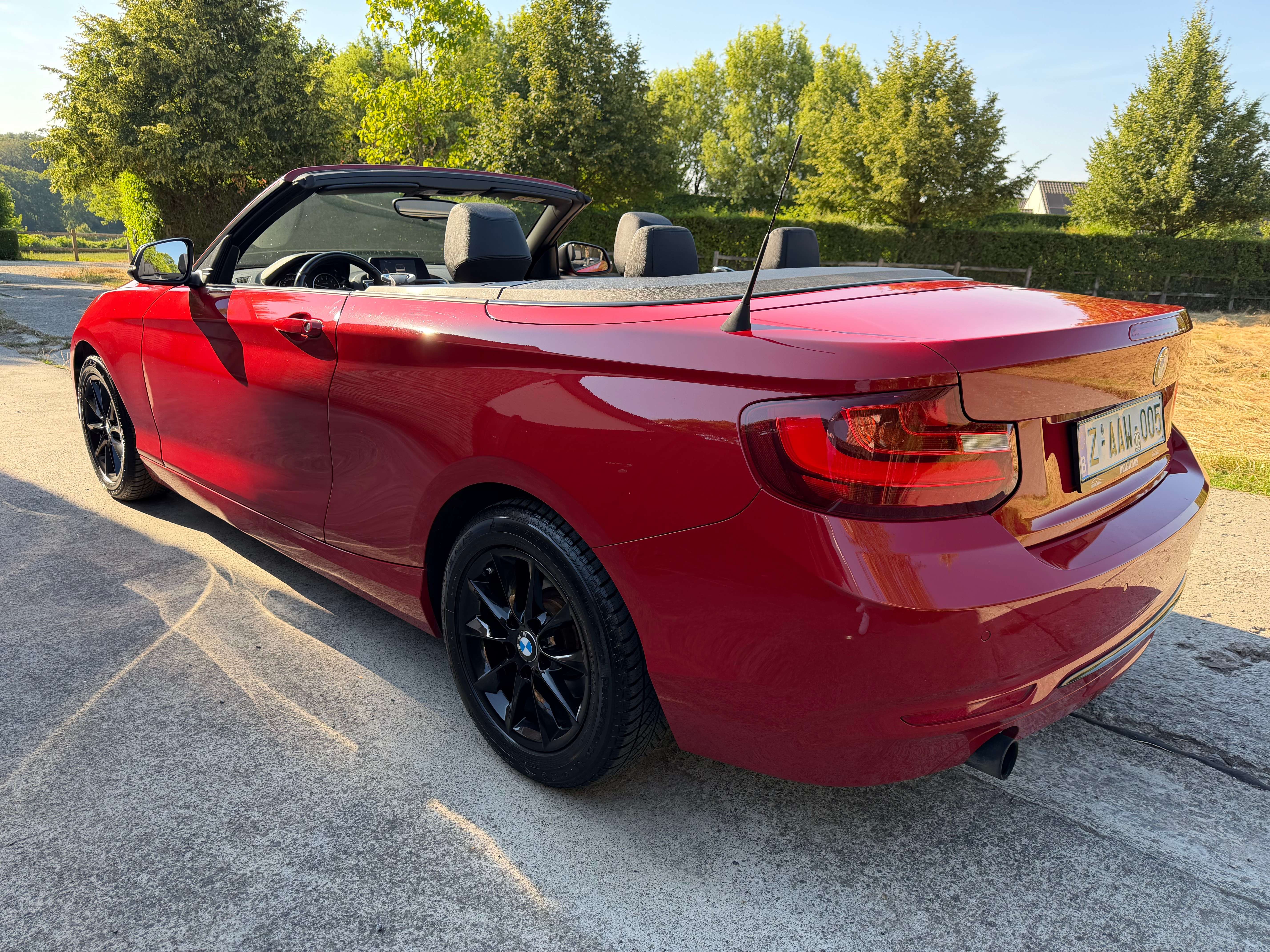 BMW 218 iA Cabriolet ** GPS // CRUISE // PDC // GARANTIE **