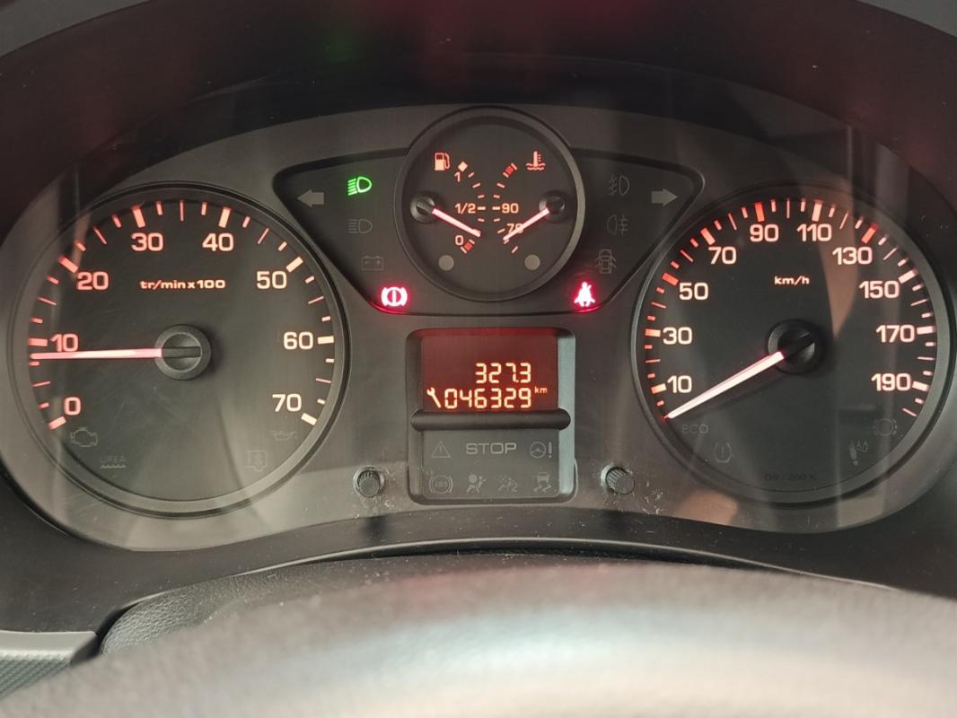 Peugeot Partner II 1.6 BLUEHDI 100 LONG PRO