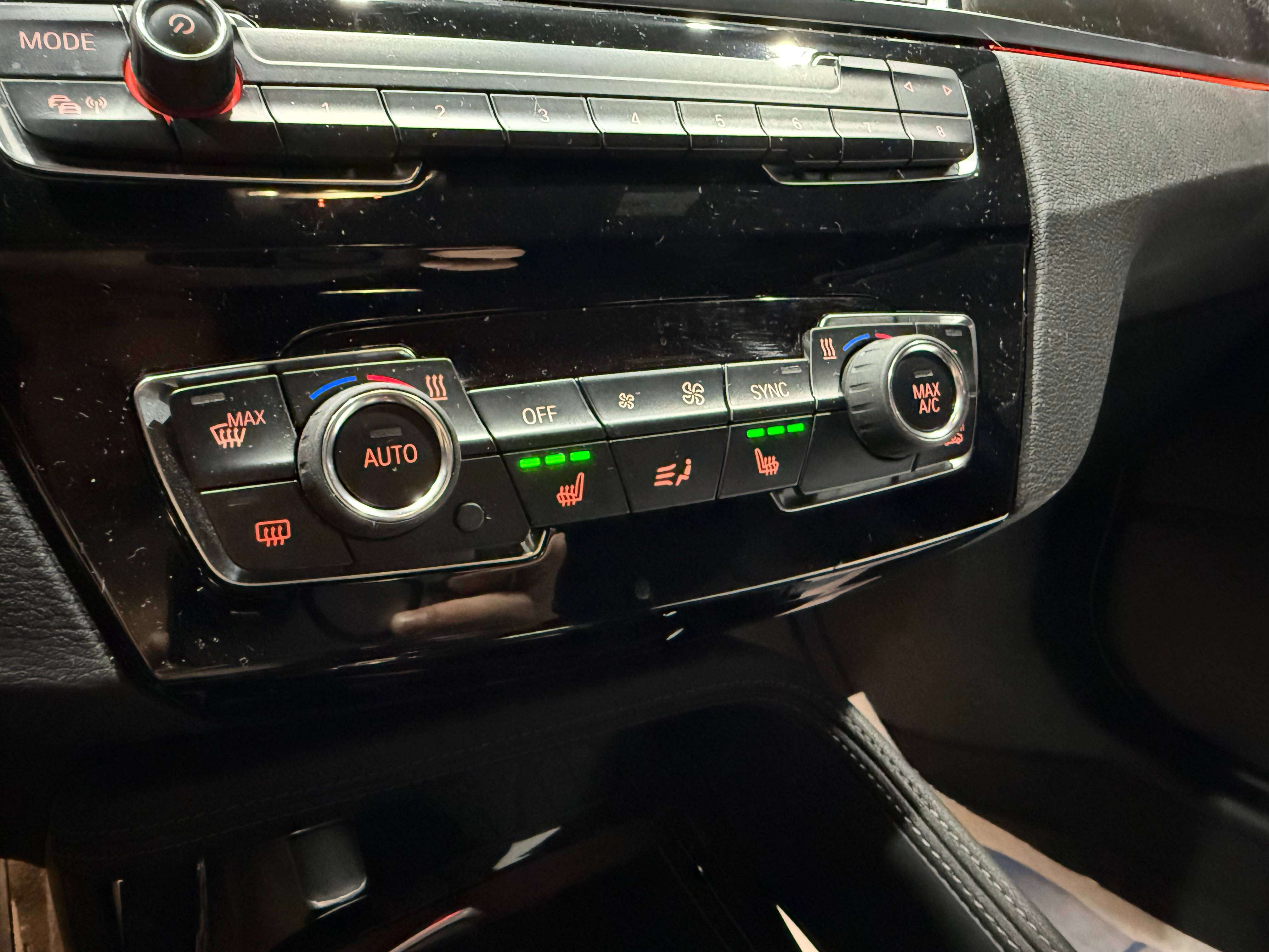 BMW X1 1.5iA sDrive *TVA*SIEGE CHAUFF*CAMERA*1ER PROPRIO*GARANTIE*