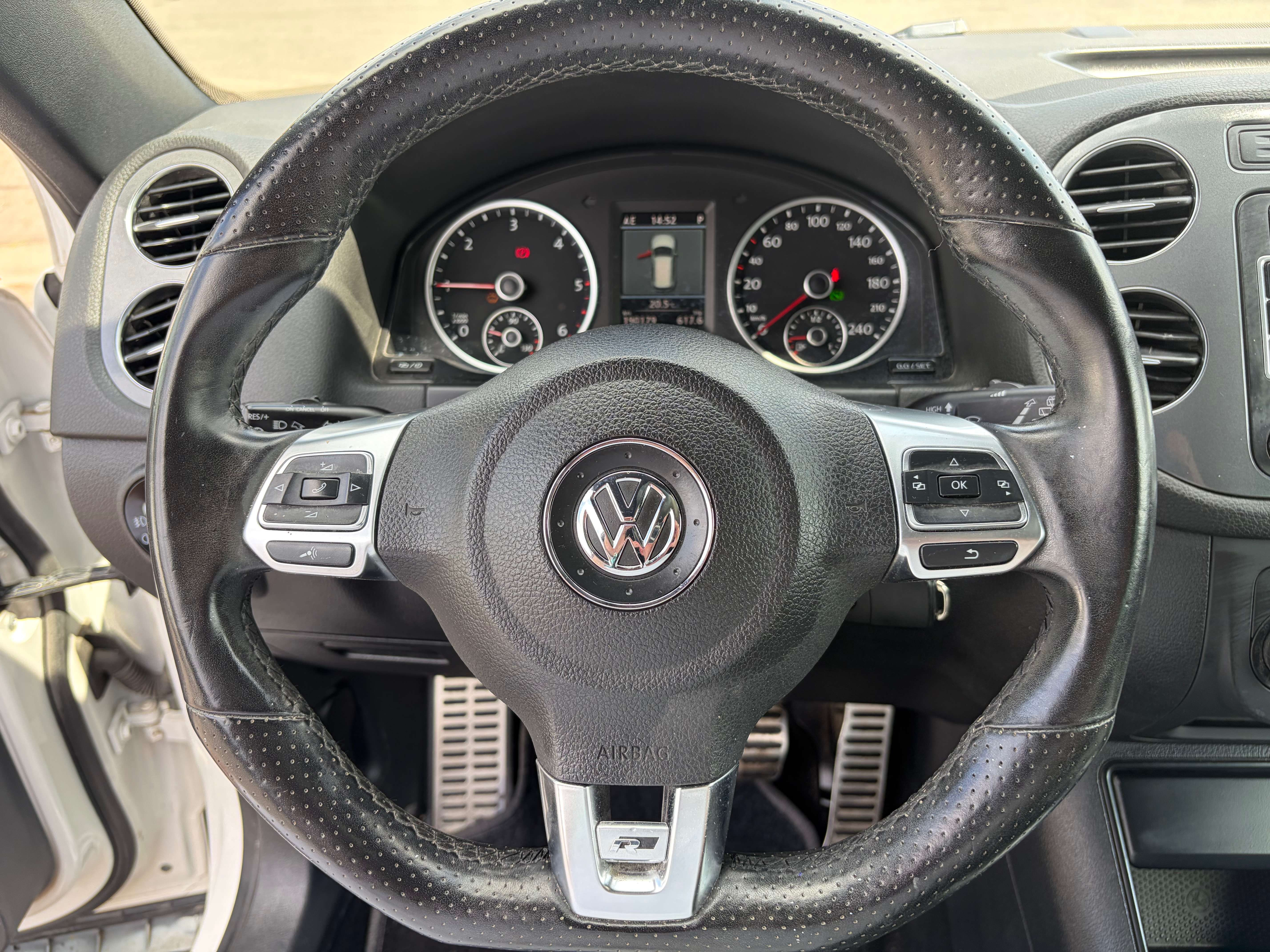 Volkswagen Tiguan Tiguan 2.0 CR TDi 4Mo DSG* R LINE*GPS*CUIR*
