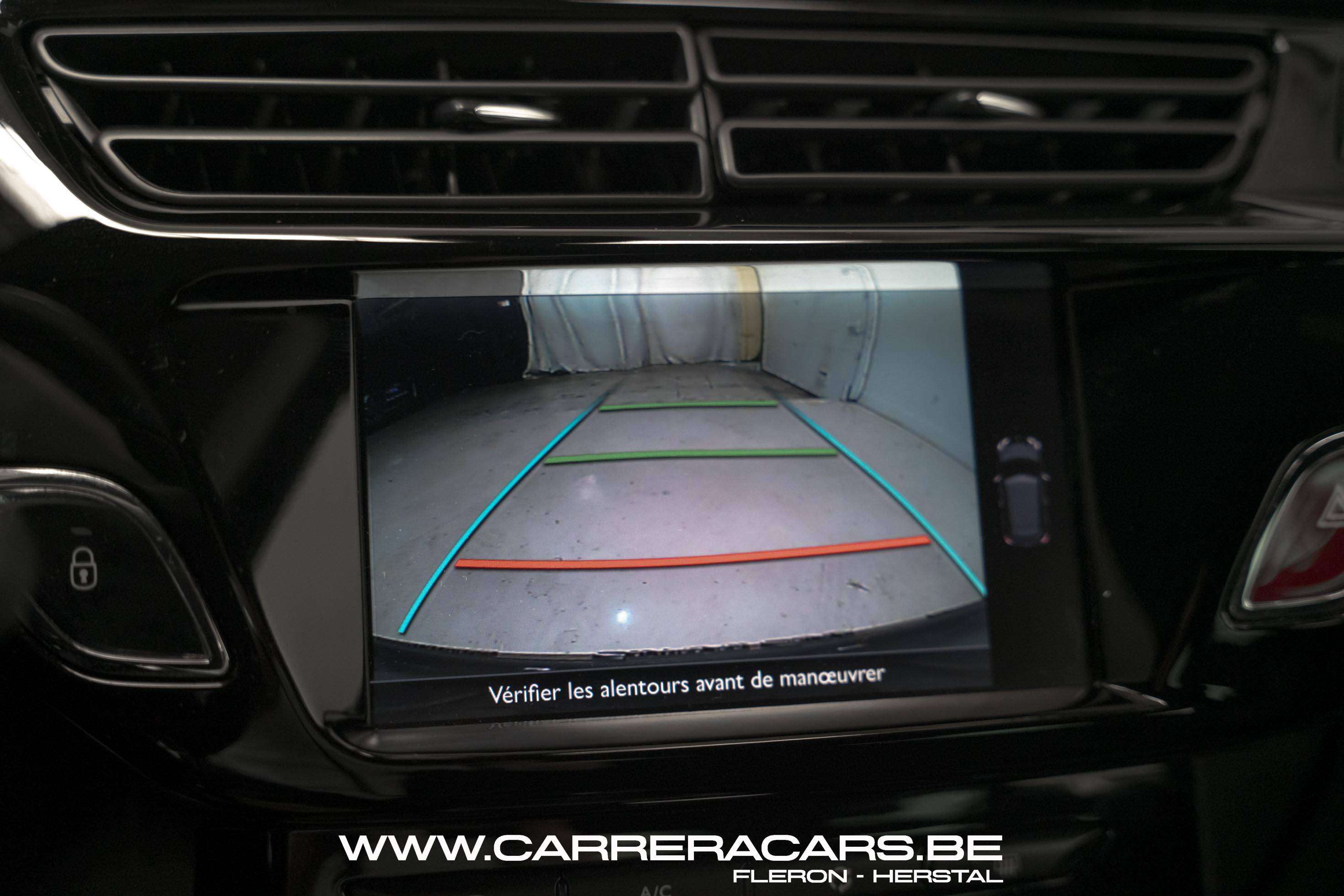 DS Automobiles DS 3 1.2 So Chic S*|NAVI*CAMERA*PDC*CRUISE*CLIMA*HIFI*GARANTIE*| thumbnail