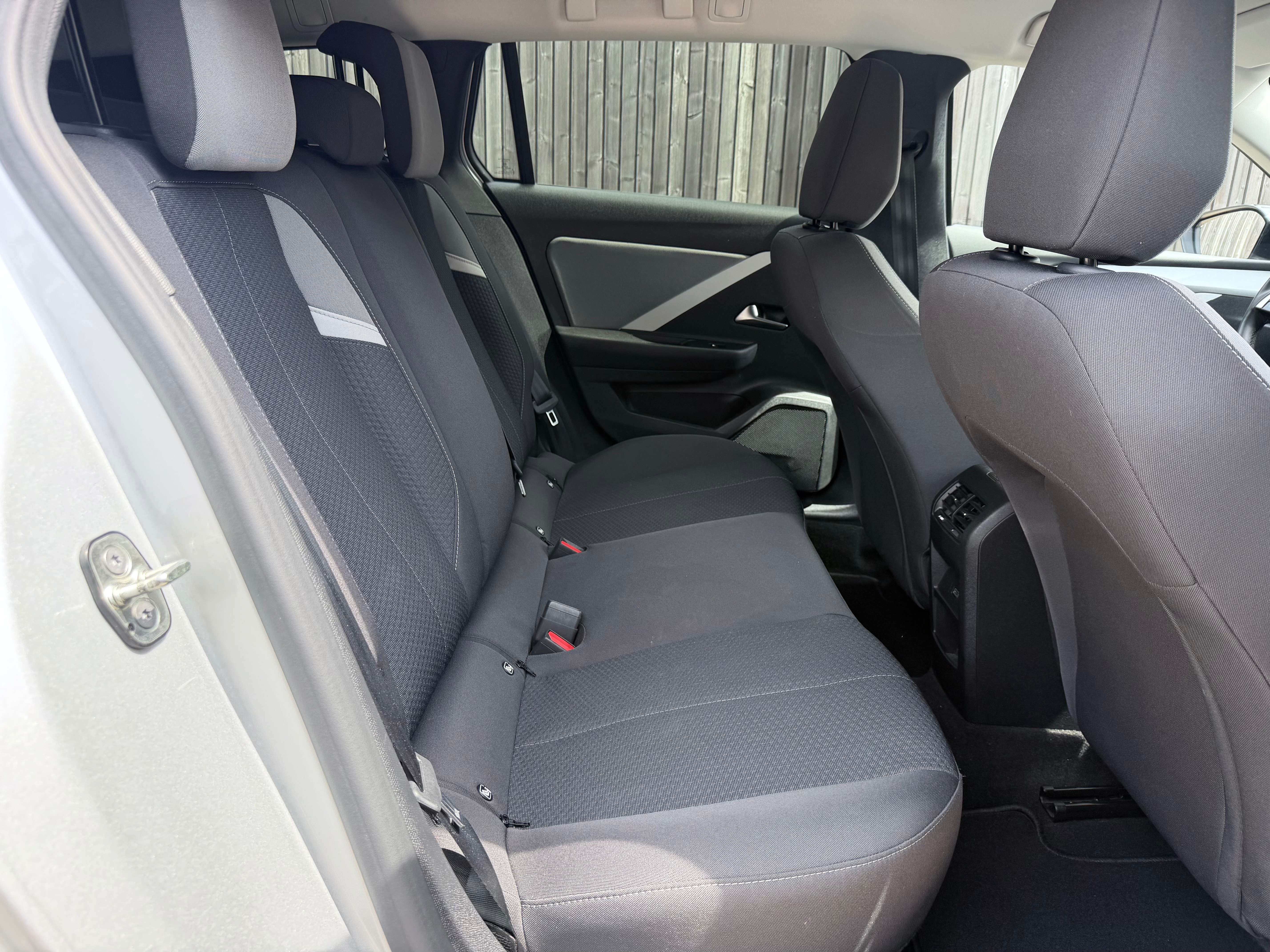 Opel Astra Astra Sports Tourer 1.5 Turbo D NETTO: € 14.868
