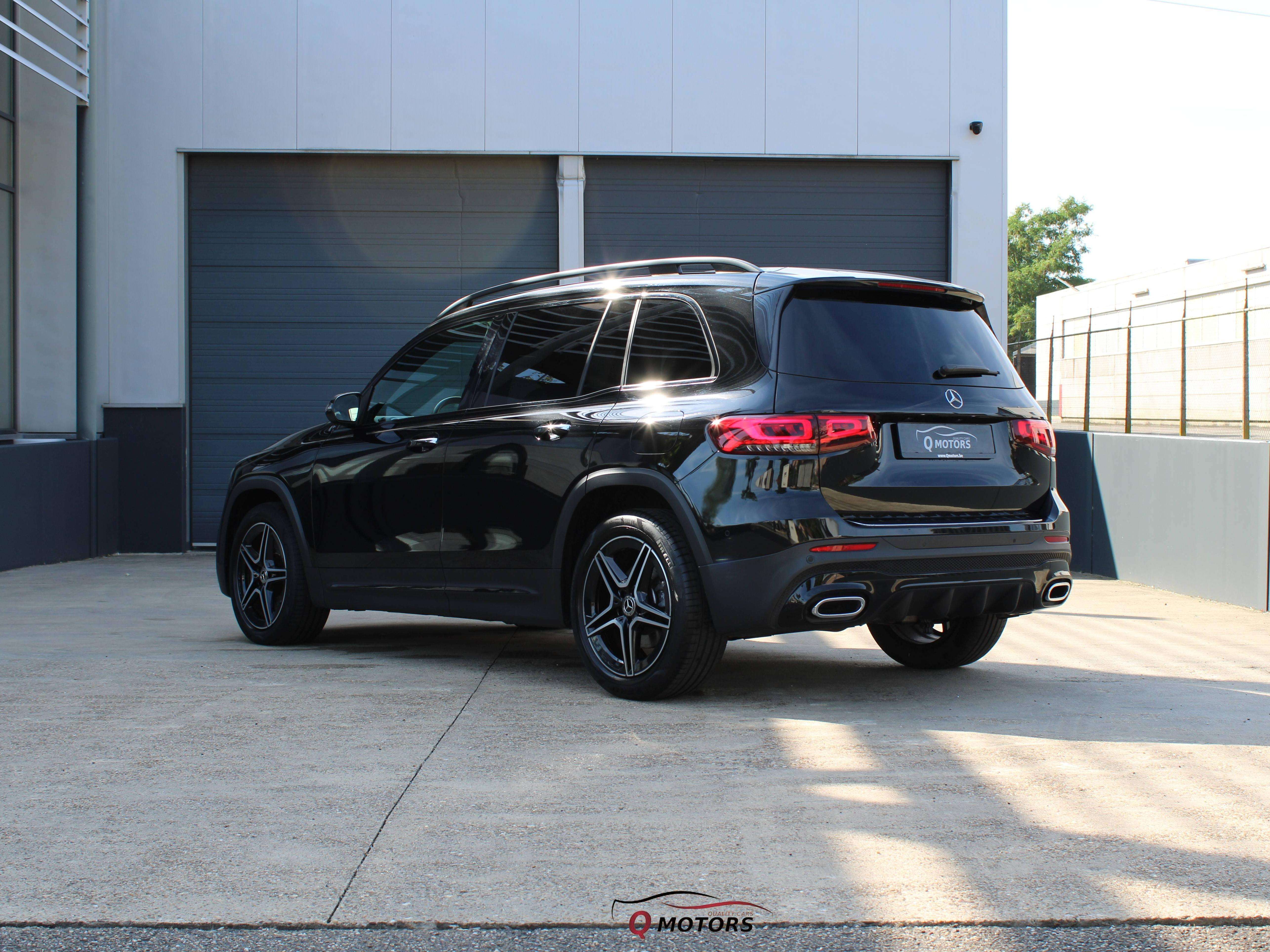 Mercedes-Benz GLB 250 4-Matic AMG-LED-KEYLESS AMBIENT/CAMERA/CARPLAY/TREKHAAK