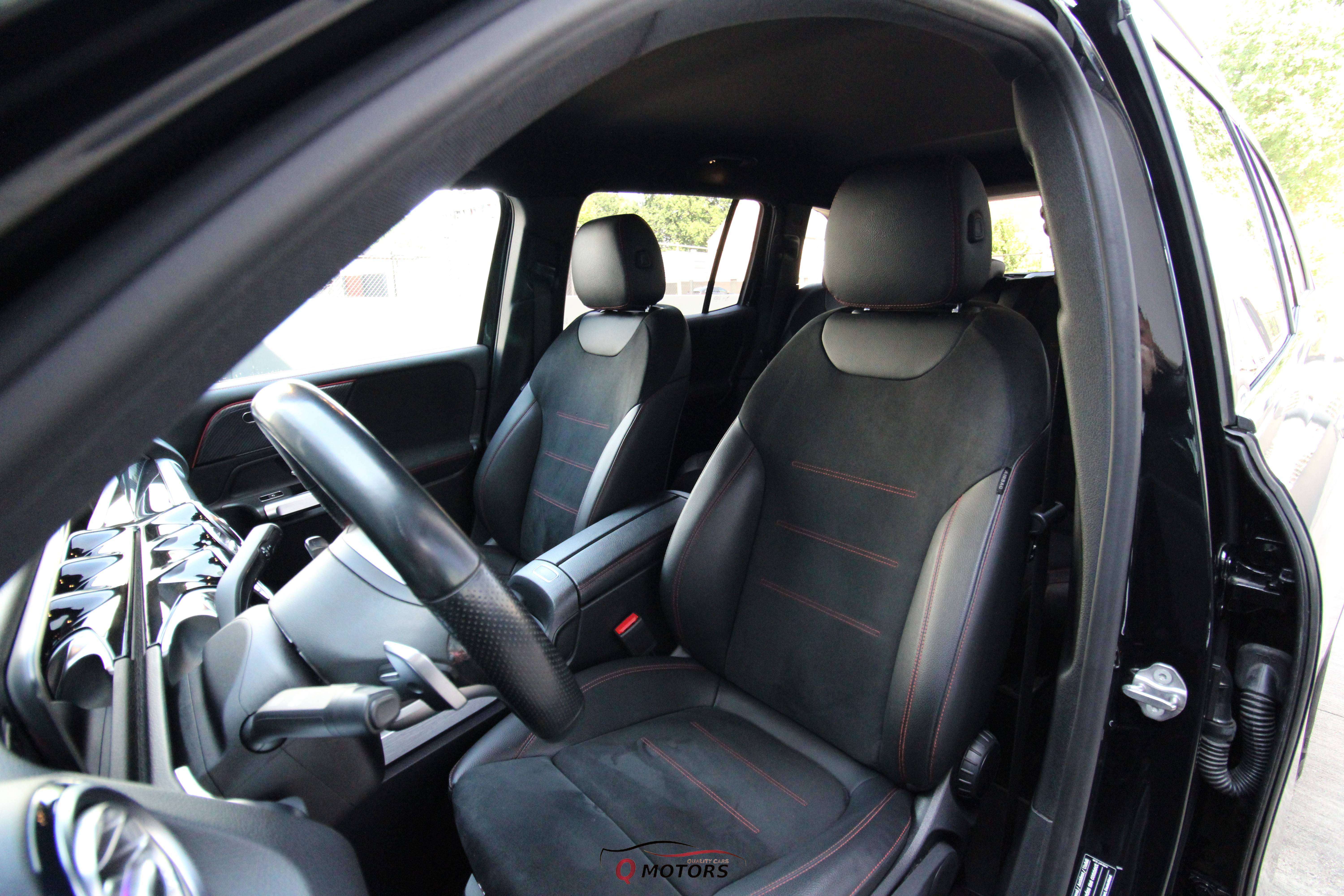 Mercedes-Benz GLB 250 4-Matic AMG-LED-KEYLESS AMBIENT/CAMERA/CARPLAY/TREKHAAK