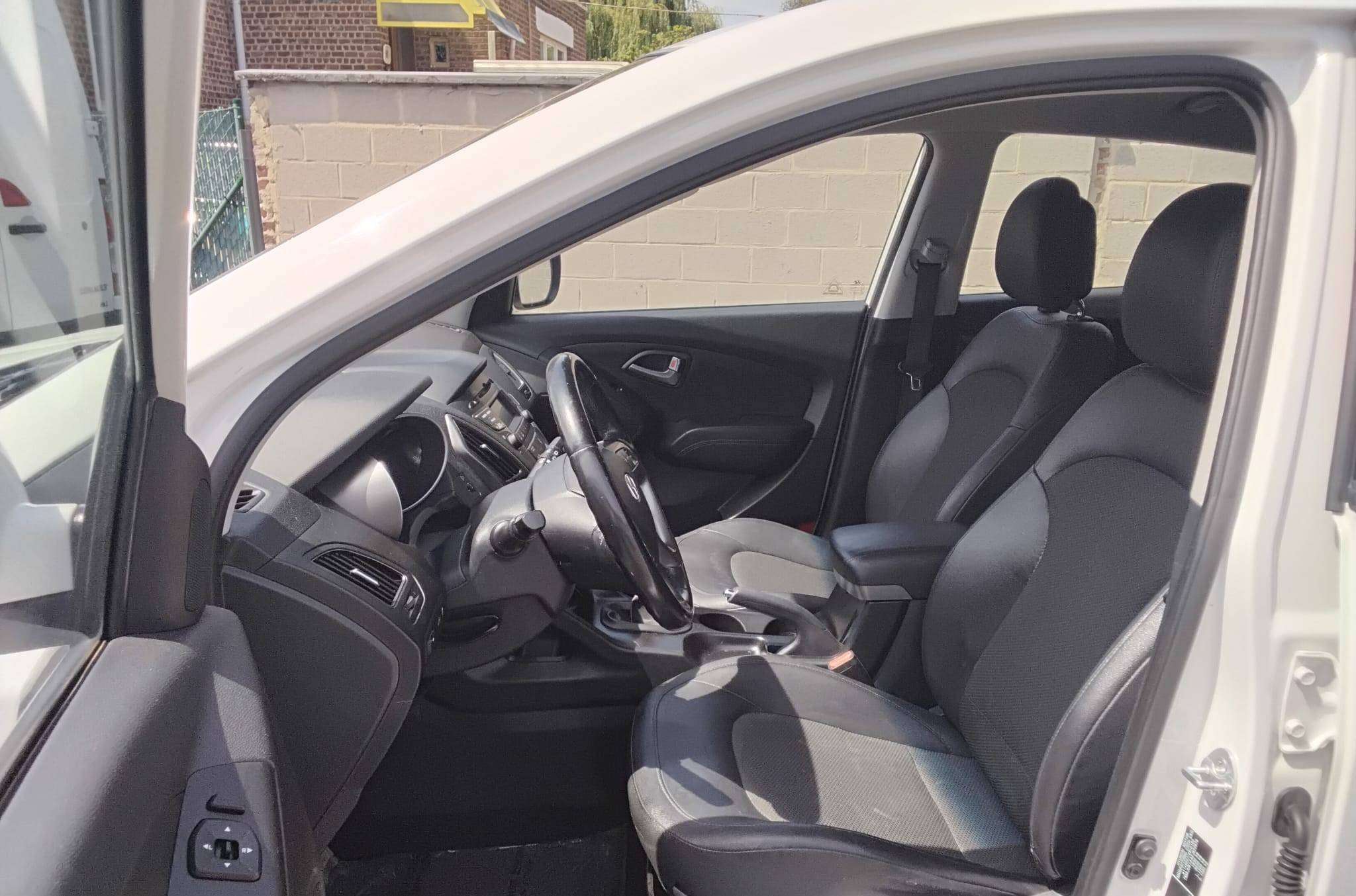 Hyundai iX35 PARKHULP A. AIRCO BLUETOOTH CRUISE **41000KM**
