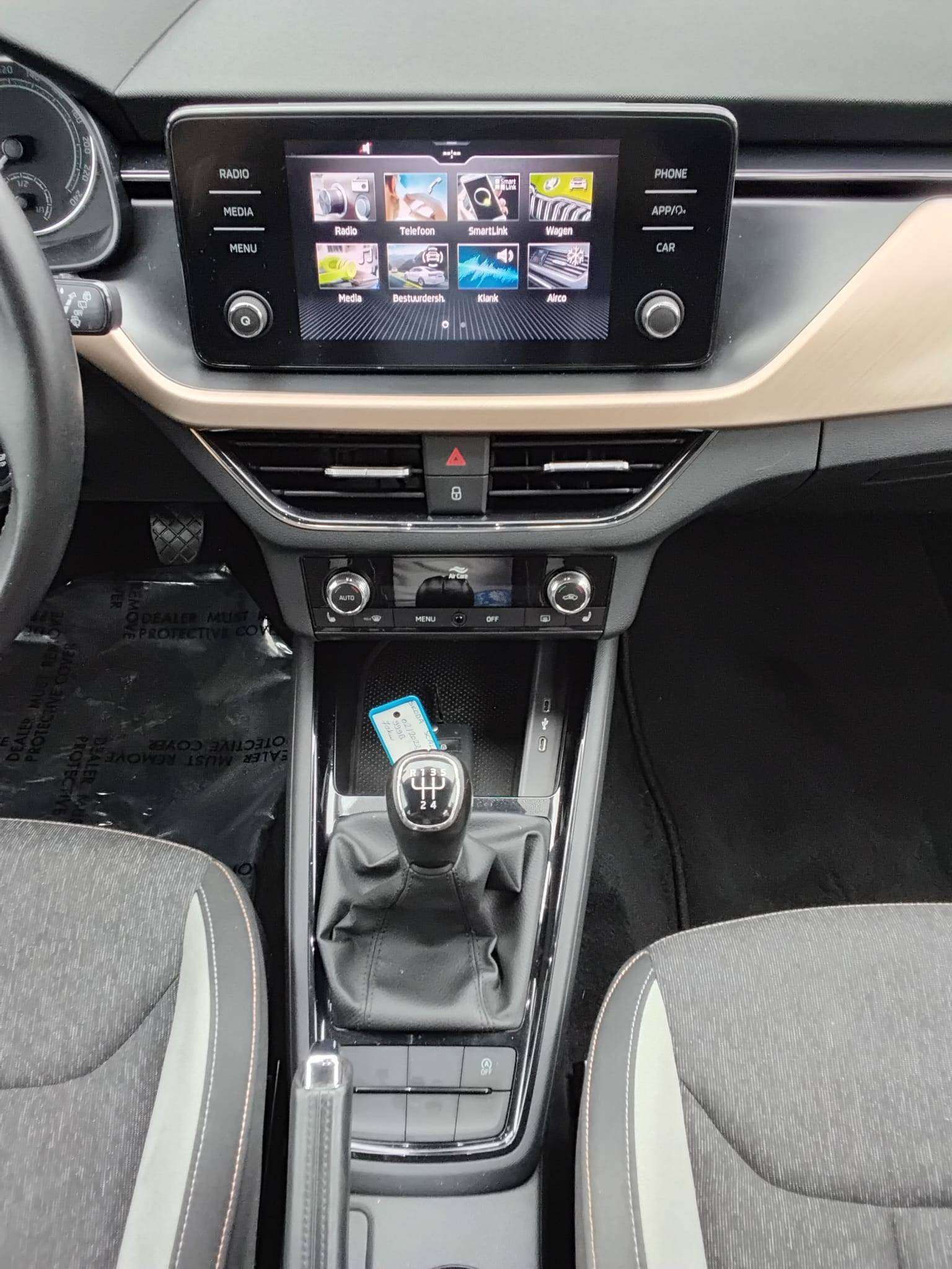 Skoda Scala 1.0 TSI Ambition  CARPLAY  TREKHAAK PARKHULP ACHTER BLUETOOTH  *74000KM*