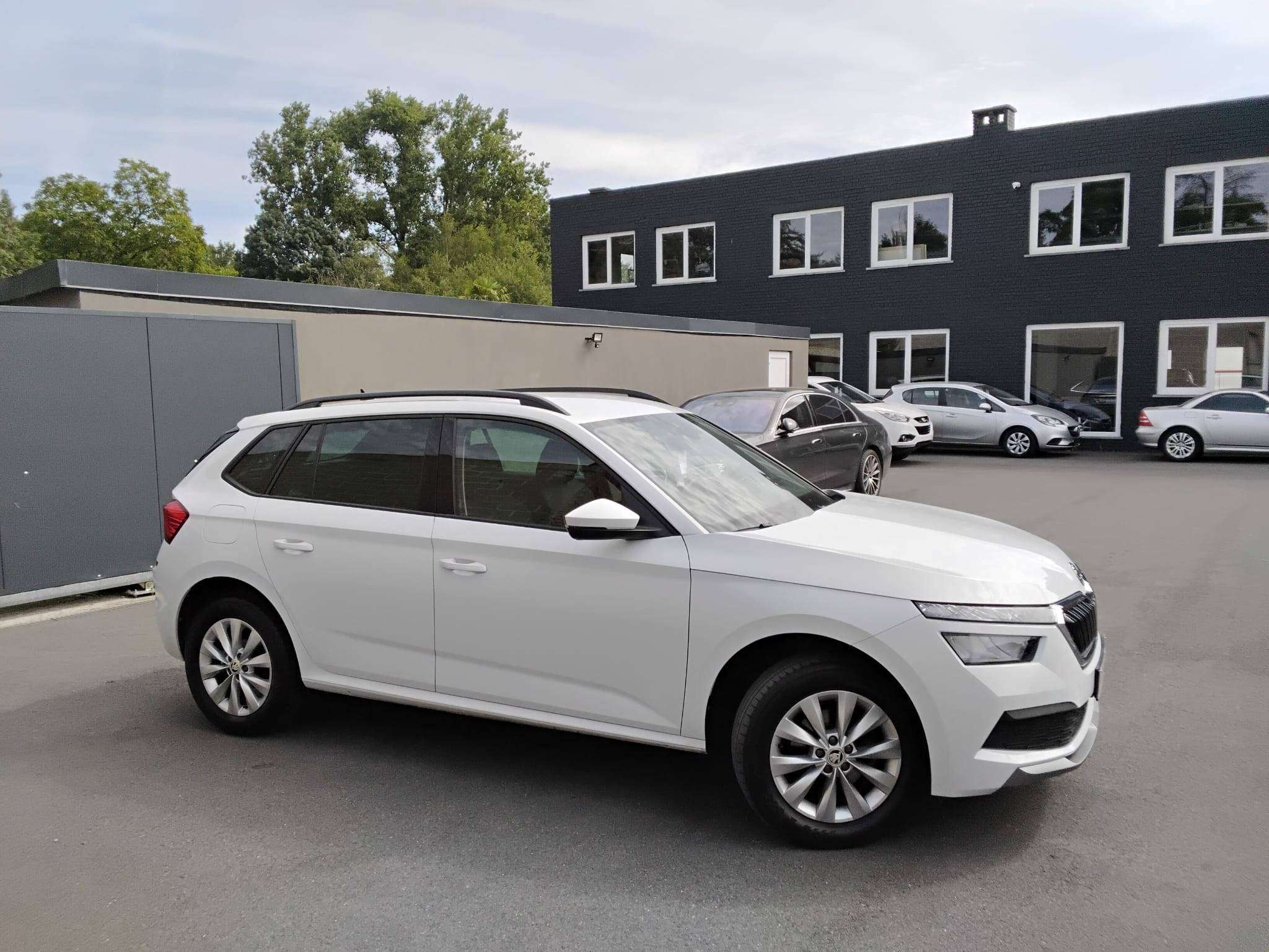 Skoda Kamiq CARPLAY CAM PARKHULP V&A TREKHAAK AIRCO  CRUISE  **46000KM** thumbnail