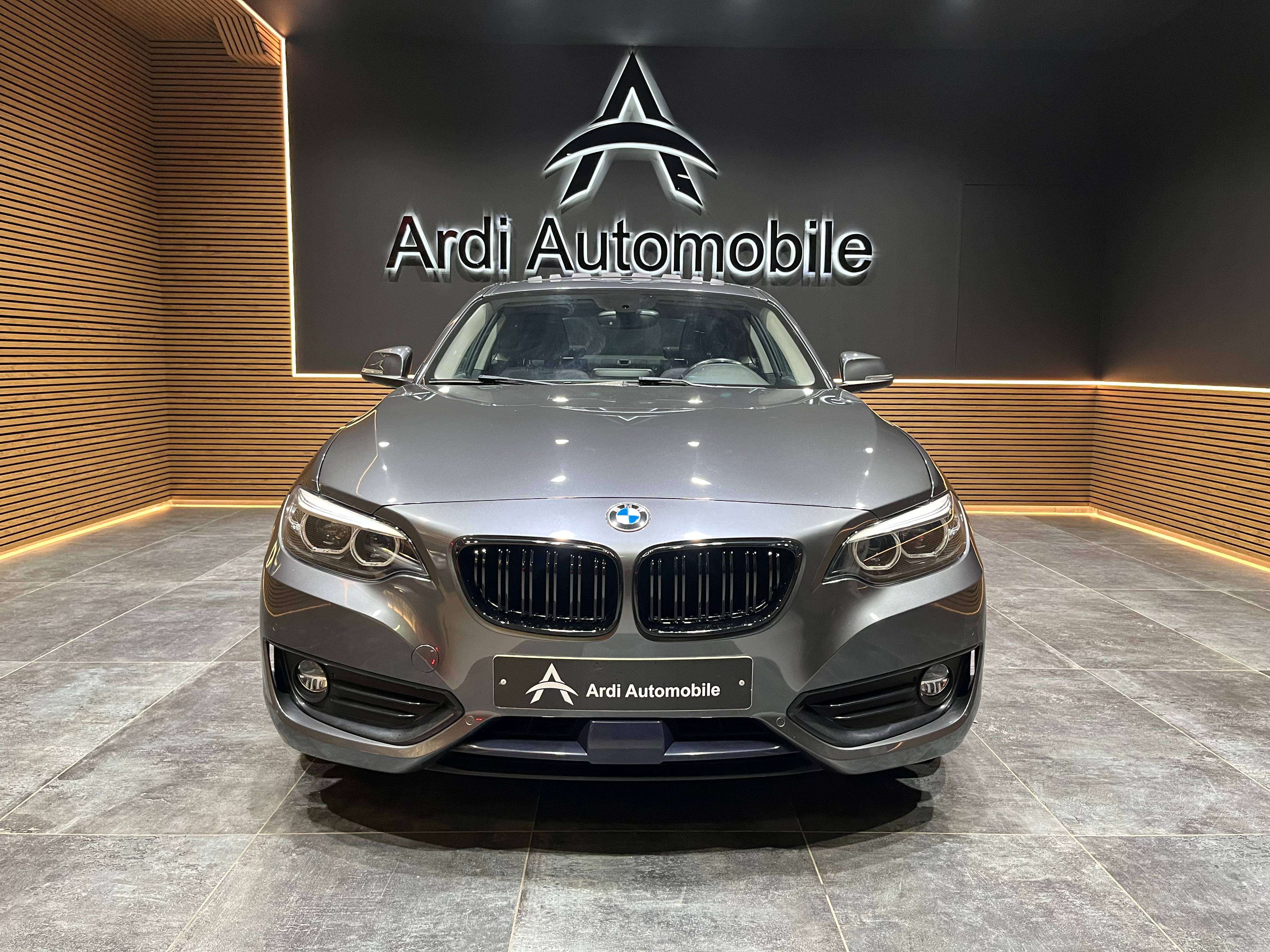 BMW 220 iA Coupé *PACK SPORT*TOIT OUVRANT*1ER PROPRIO*GARANTIE*