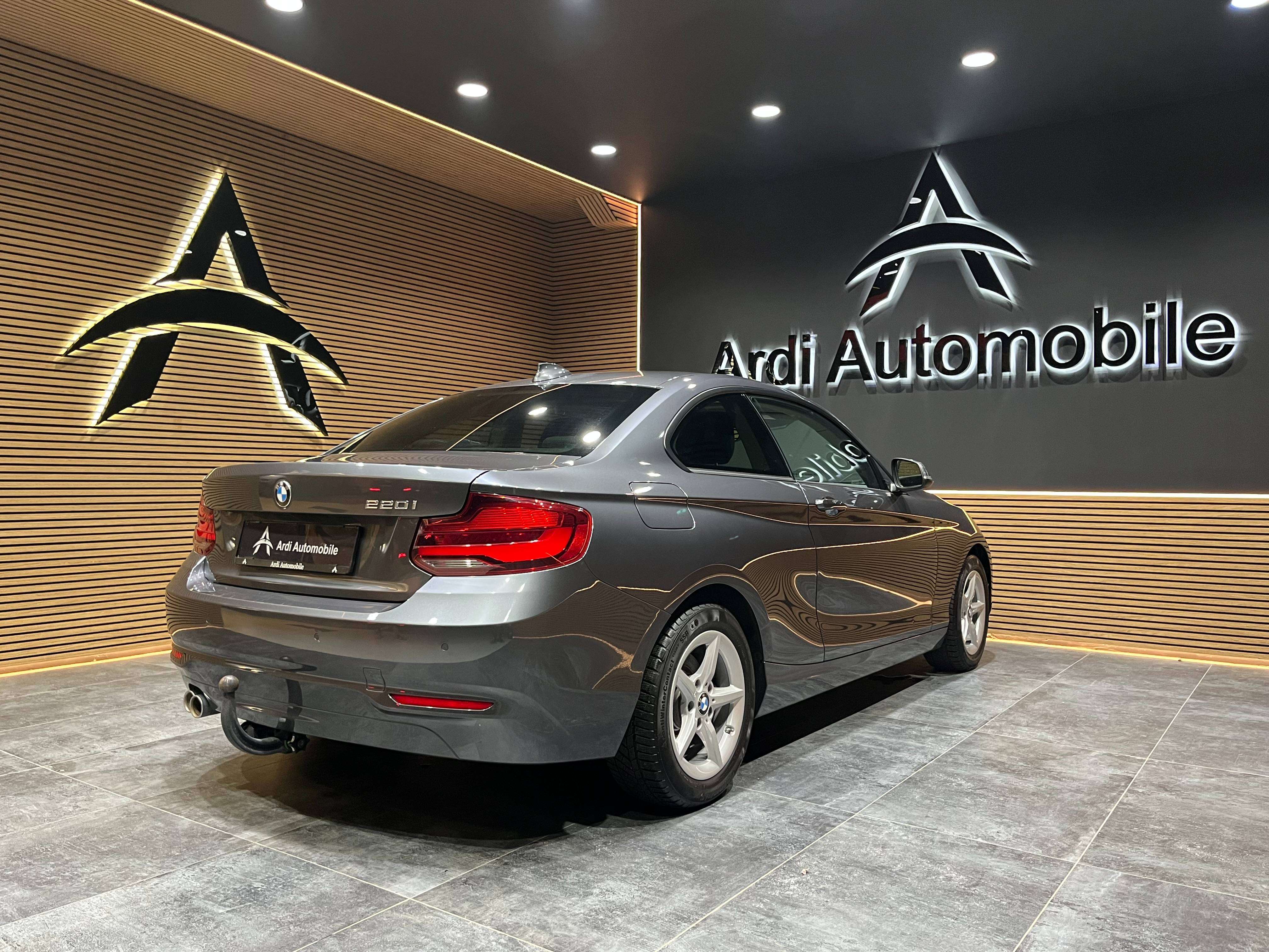 BMW 220 iA Coupé *PACK SPORT*TOIT OUVRANT*1ER PROPRIO*GARANTIE*