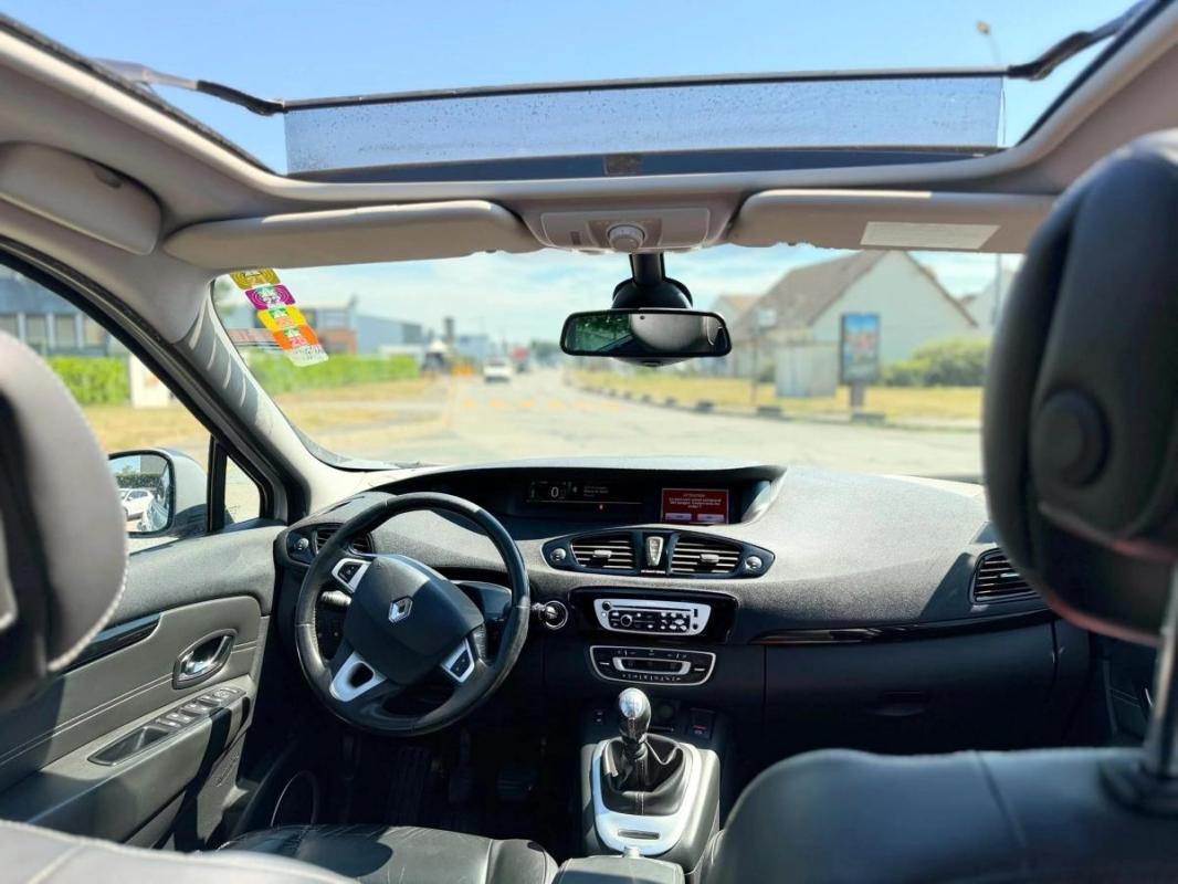 Renault Grand Scenic 1.6 DCI 130 CV INITIALE PARIS 7 PL TOIT OUVRANT