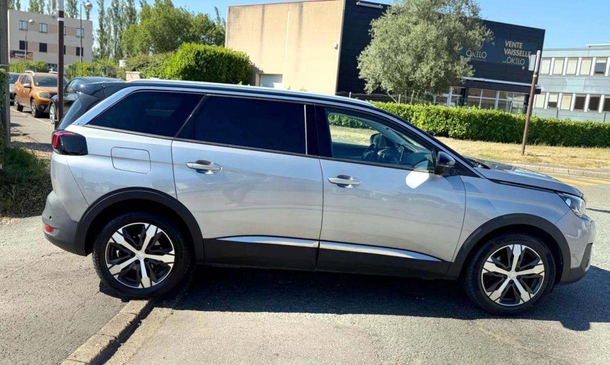 Peugeot 5008 1.2 PT 130 CV EAT8 ALLURE 7 PLACES