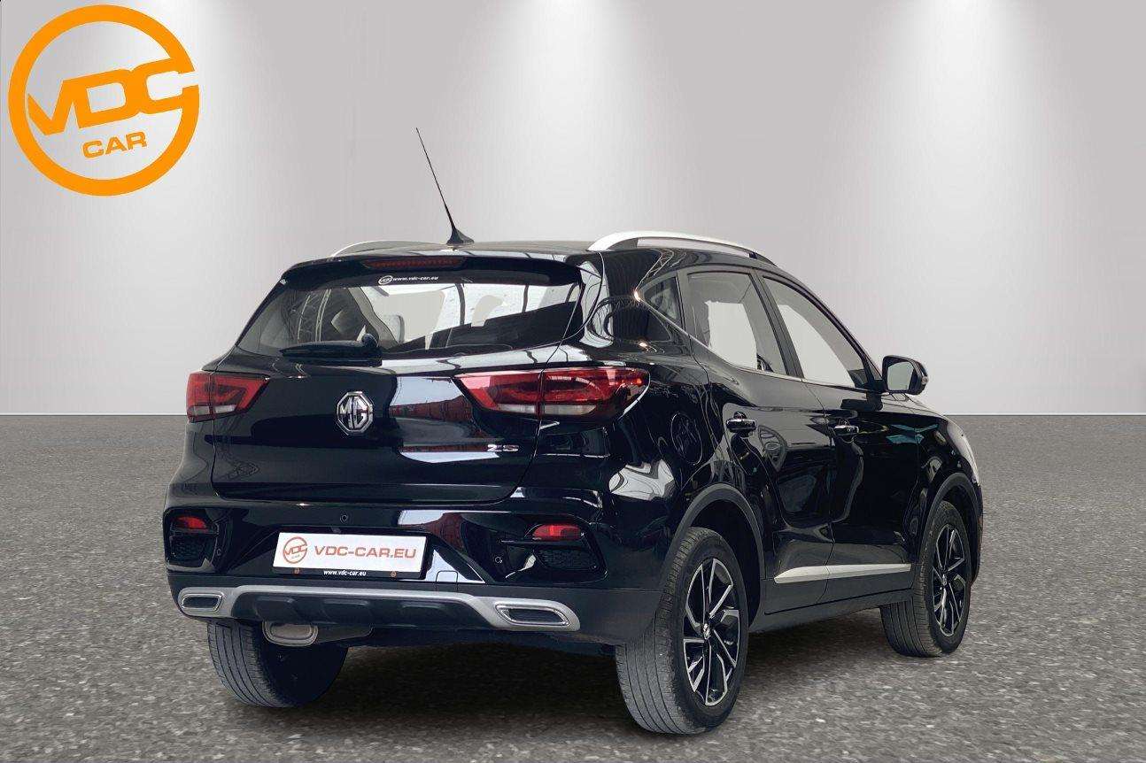 MG ZS LUXURY