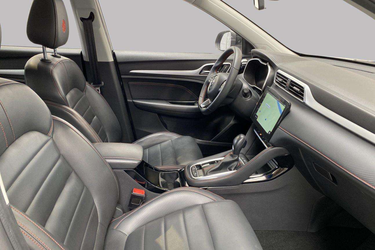 MG ZS LUXURY