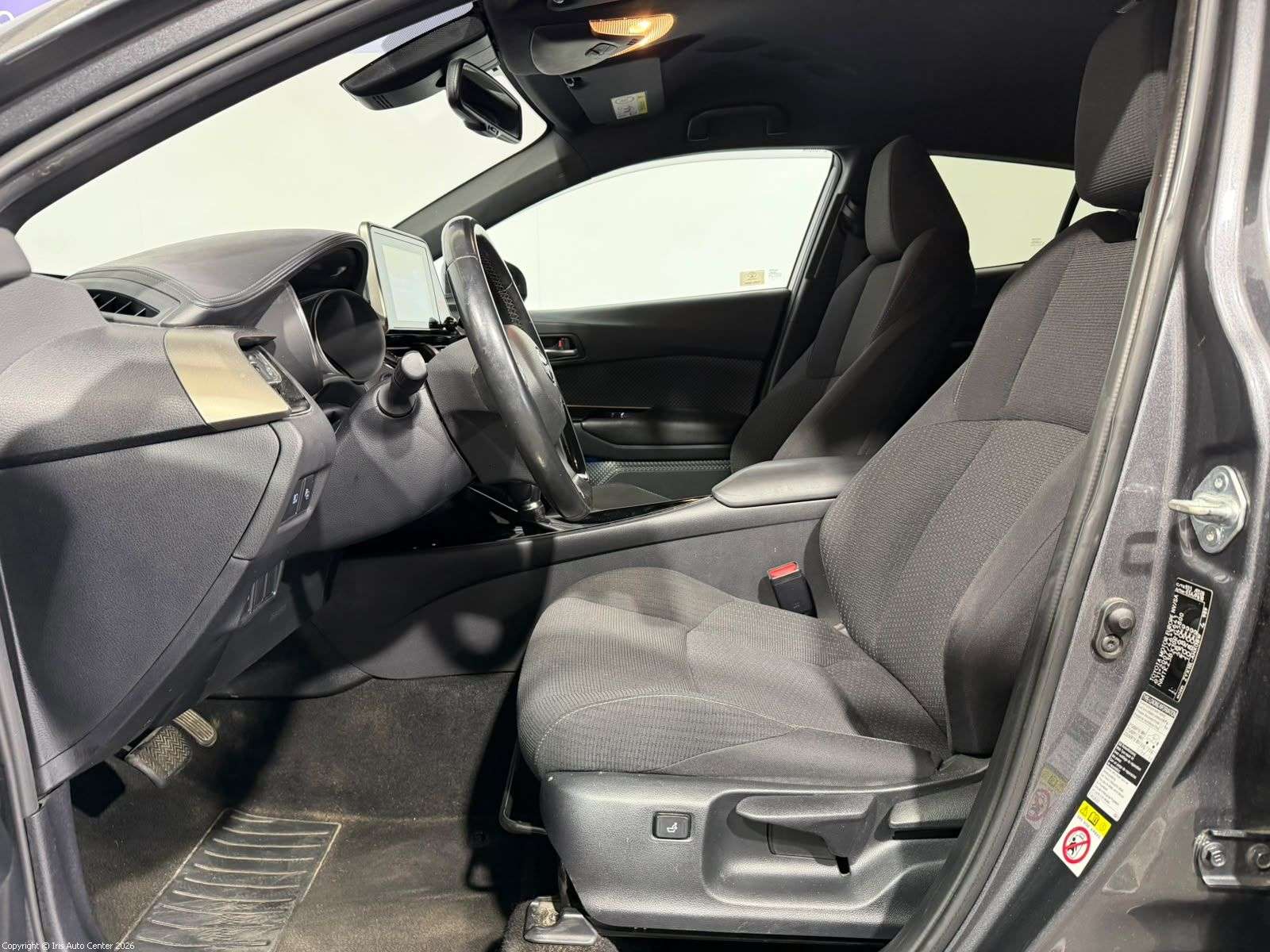 Toyota C-HR 1.8 HYBRID | CAMERA | ACTIVE CRUISE | NAVI.