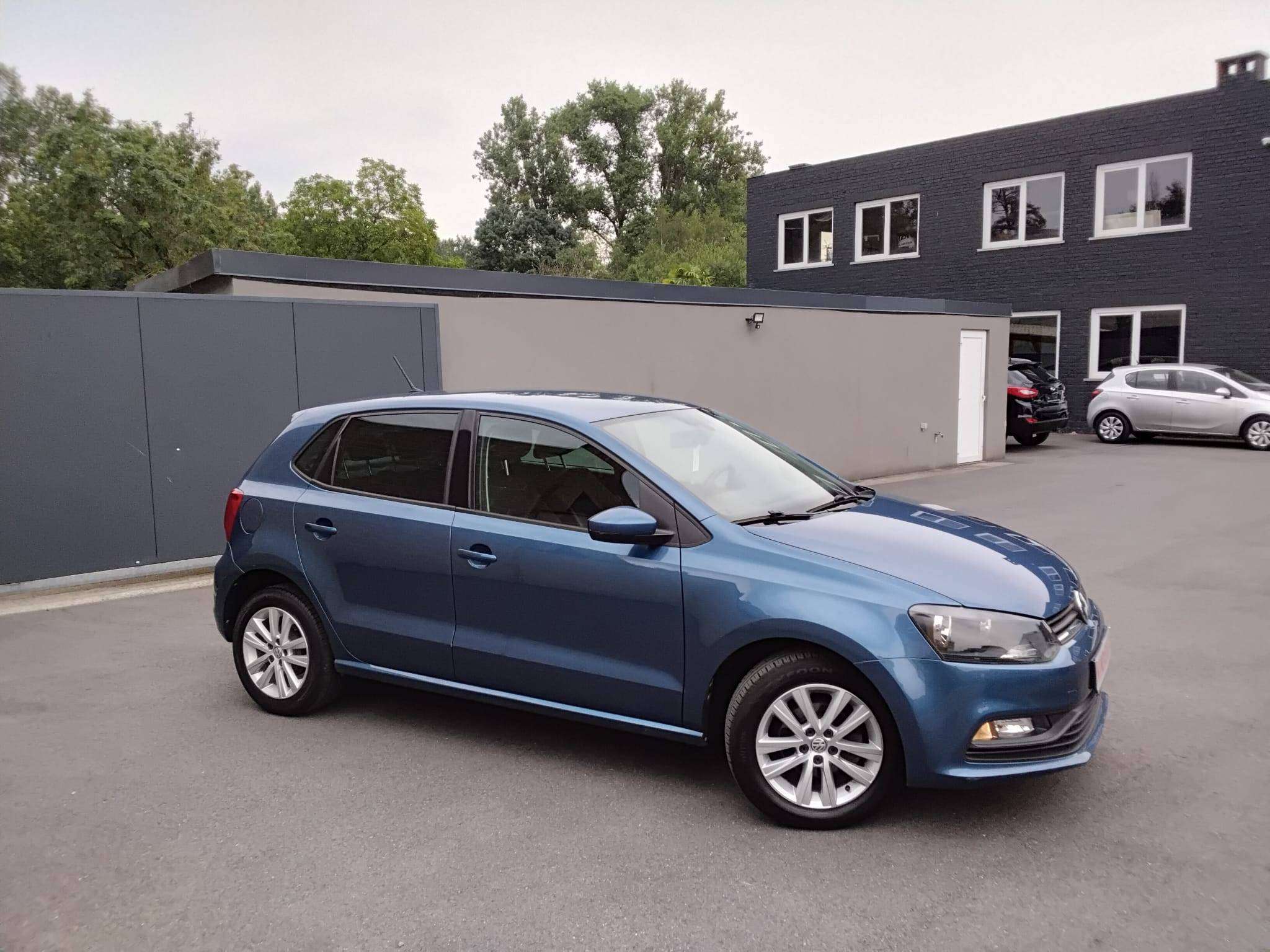 Volkswagen Polo 1.0i   1STE EIGENAAR AIRCO BLUETOOTH   **81000KM** thumbnail