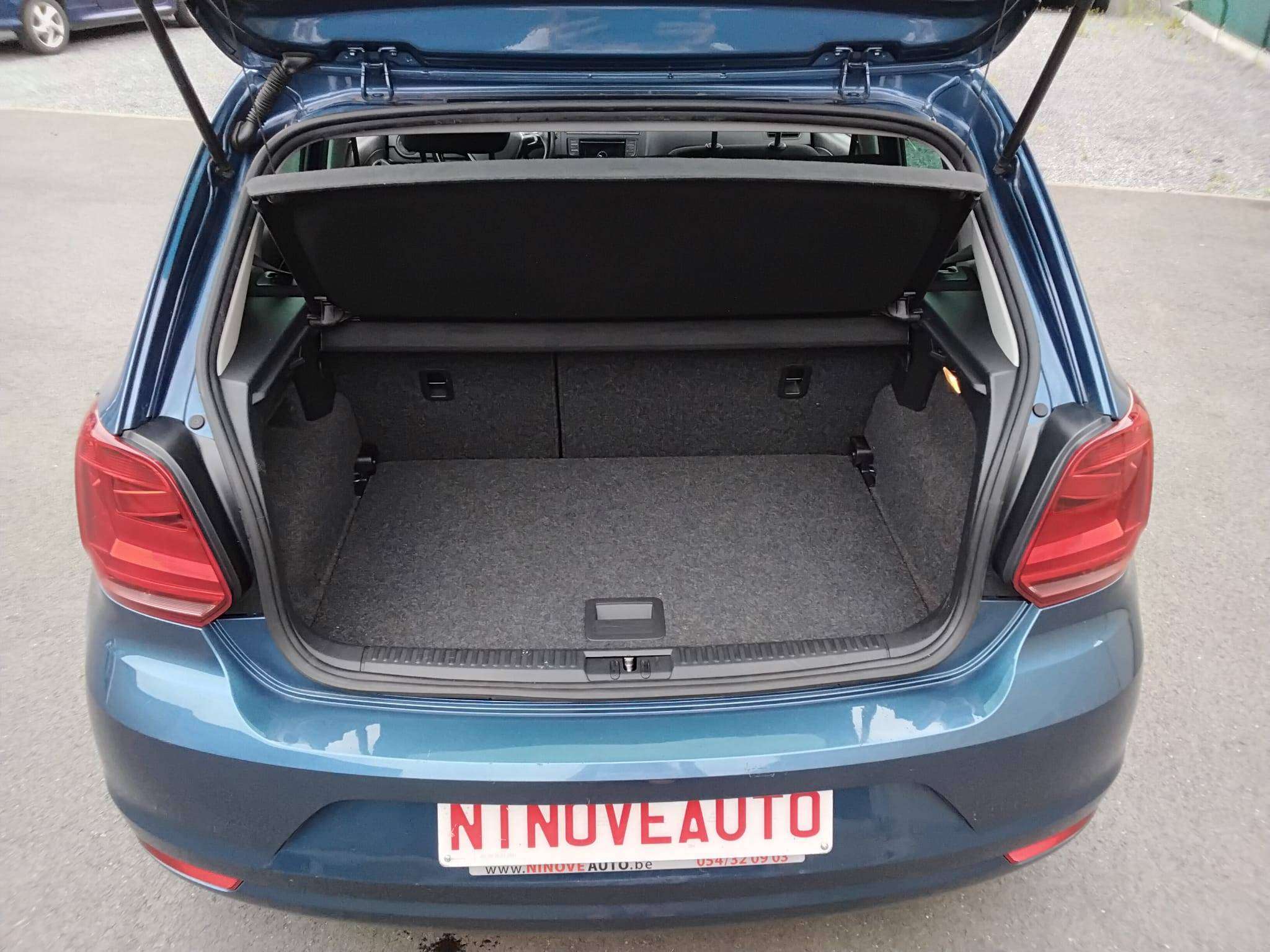 Volkswagen Polo 1.0i   1STE EIGENAAR AIRCO BLUETOOTH   **81000KM** thumbnail