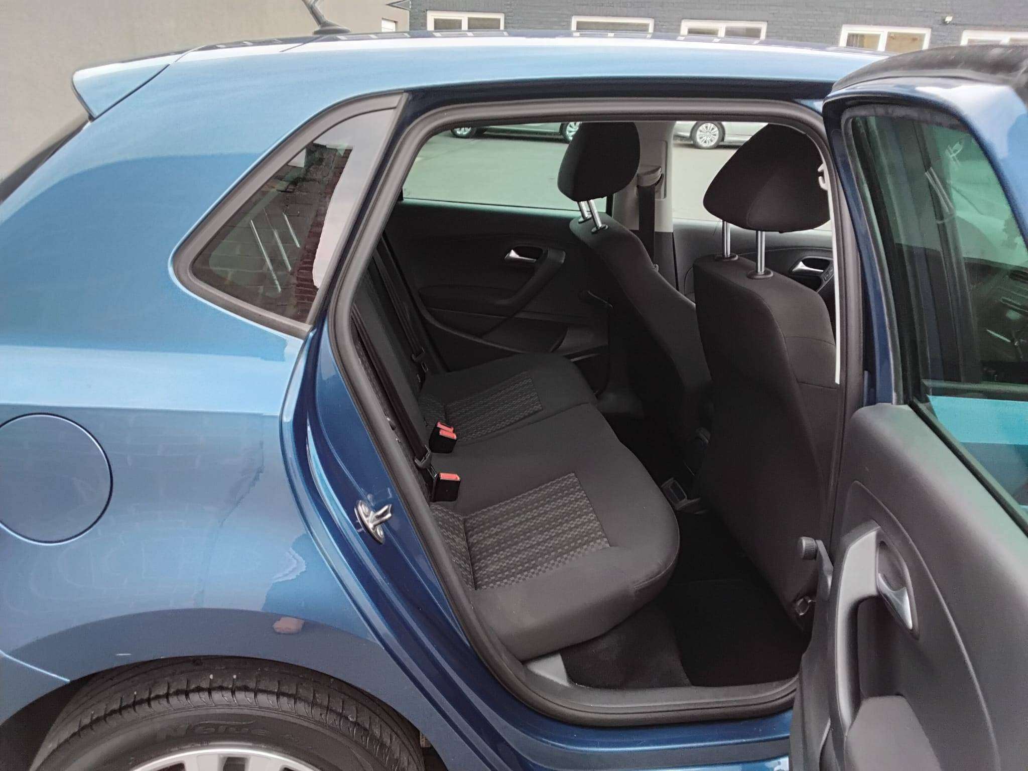 Volkswagen Polo 1.0i   1STE EIGENAAR AIRCO BLUETOOTH   **81000KM** thumbnail