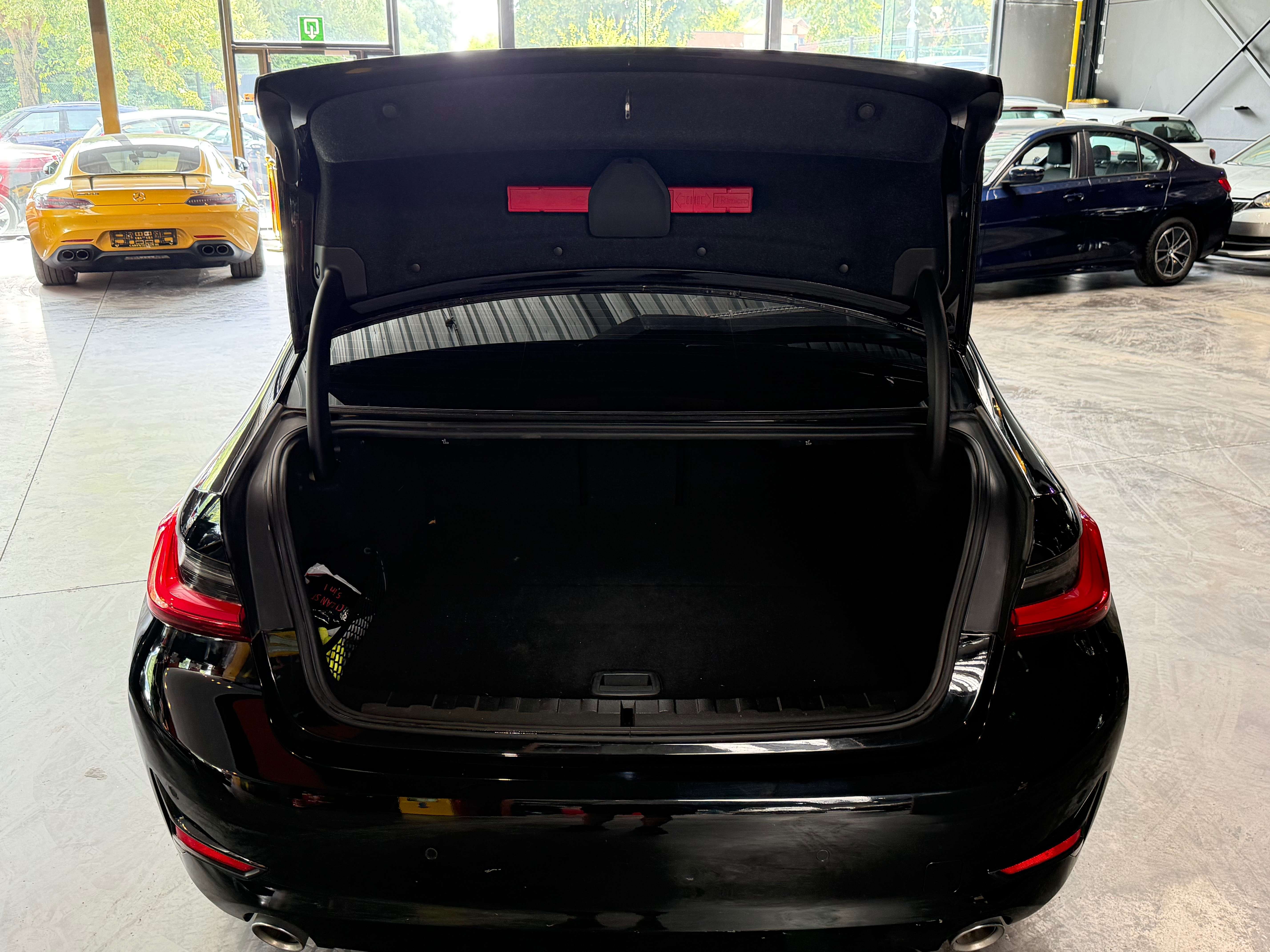 BMW 330 330eAS PHEV/12 mois de garantie