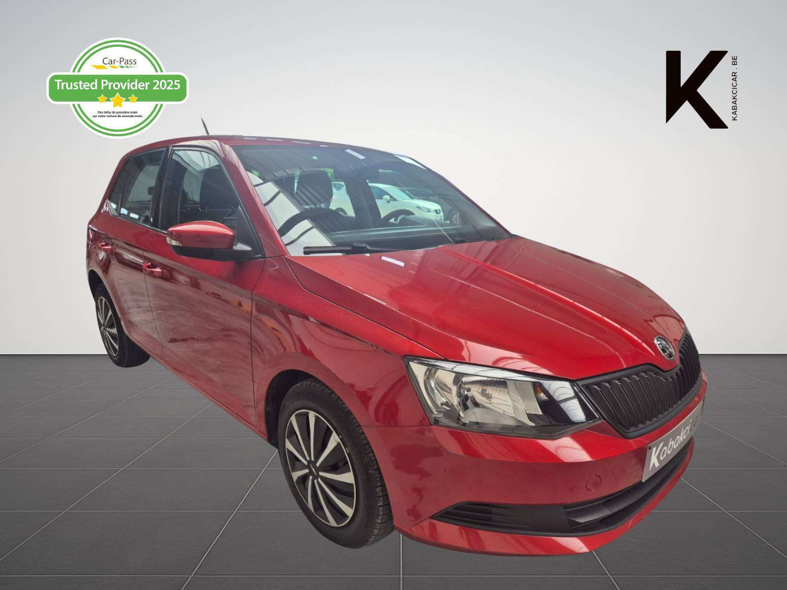 Skoda Fabia 1.0i Active / Screen Miror Apple & Android / Camera / Garantie 12 Mois
