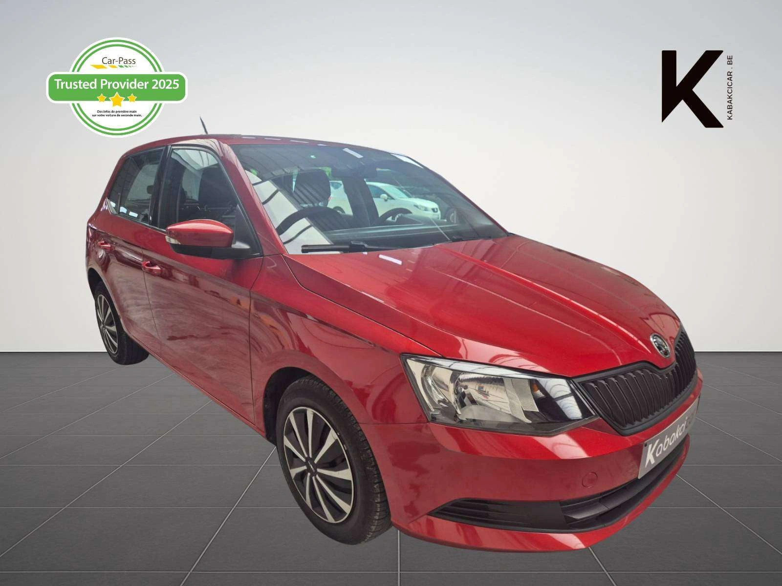 Skoda Fabia 1.0i Active / Screen Miror Apple & Android / Camera / Garantie 12 Mois