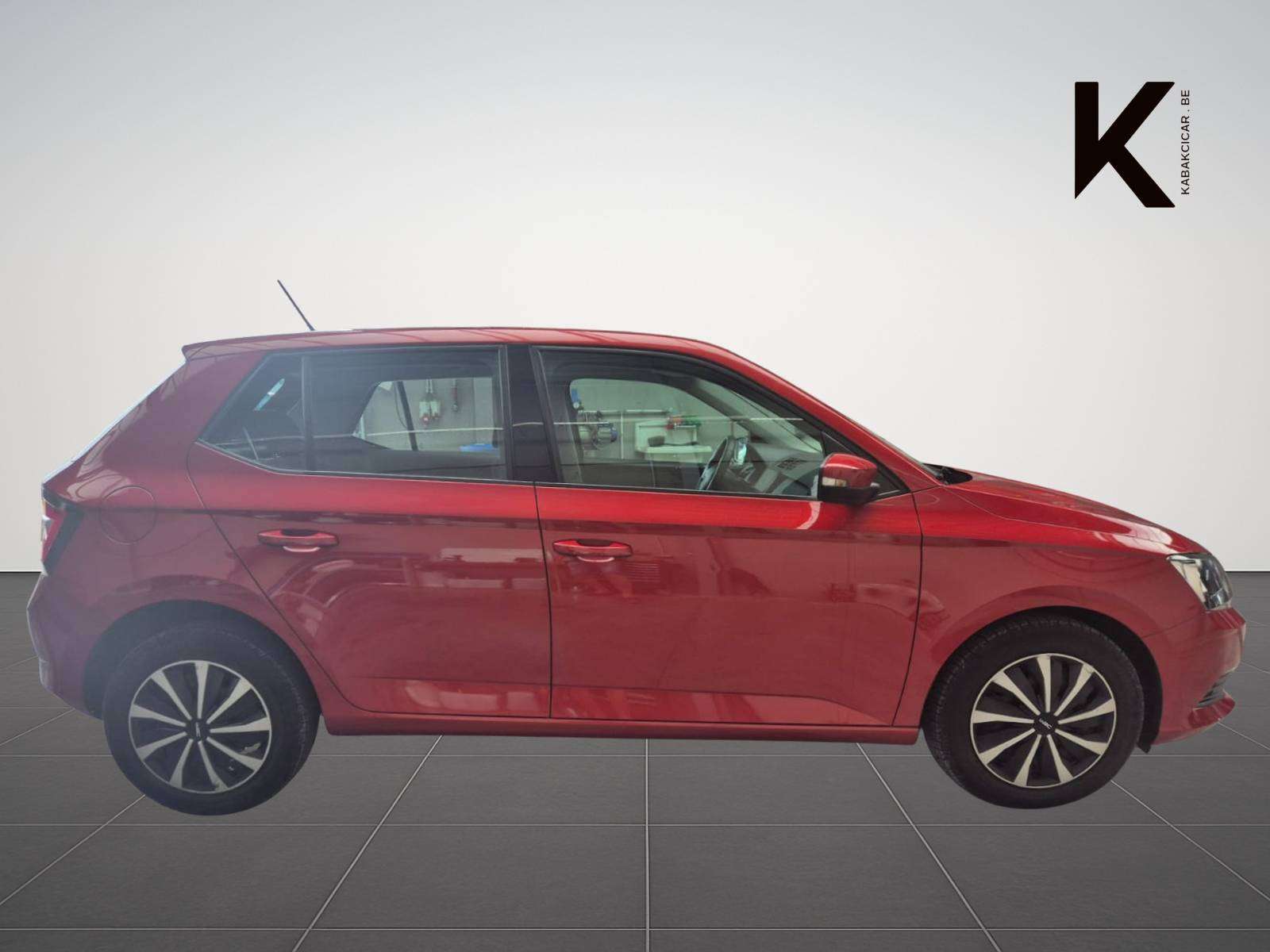 Skoda Fabia 1.0i Active / Screen Miror Apple & Android / Camera / Garantie 12 Mois