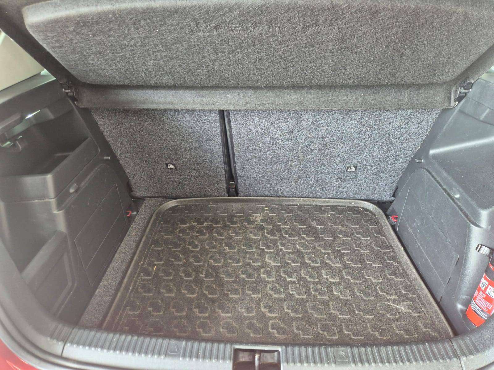 Skoda Fabia 1.0i Active / Screen Miror Apple & Android / Camera / Garantie 12 Mois