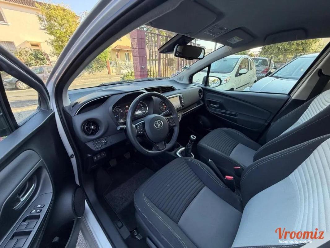 Toyota Yaris 1.5 VVTI 110 DYNAMIC BUSINESS