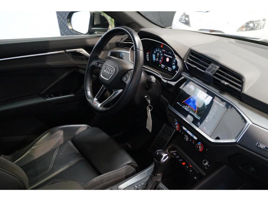 Audi Q3 35 TFSI - S-LINE SPORTBACK thumbnail