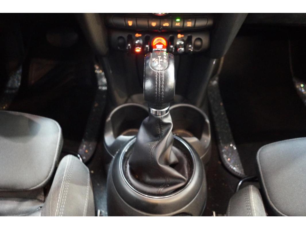 Mini Mini 1.5i - 136 5P F55 BERLINE Cooper Blackfriars PHASE 1 thumbnail