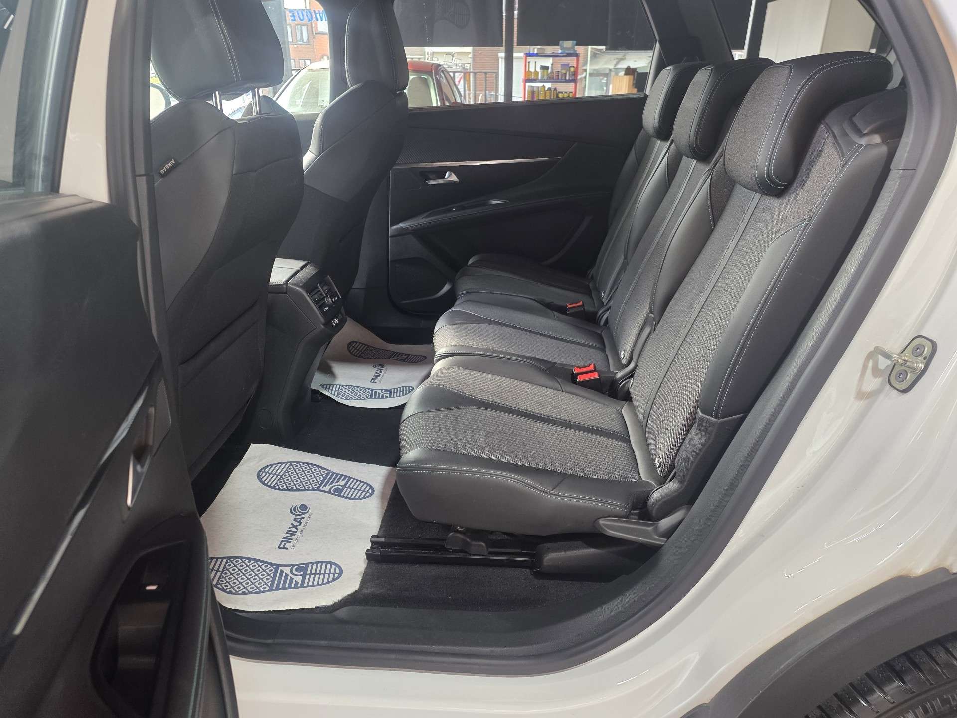 Peugeot 5008 5008 1.2 PureTech Allure ///7PLACES///