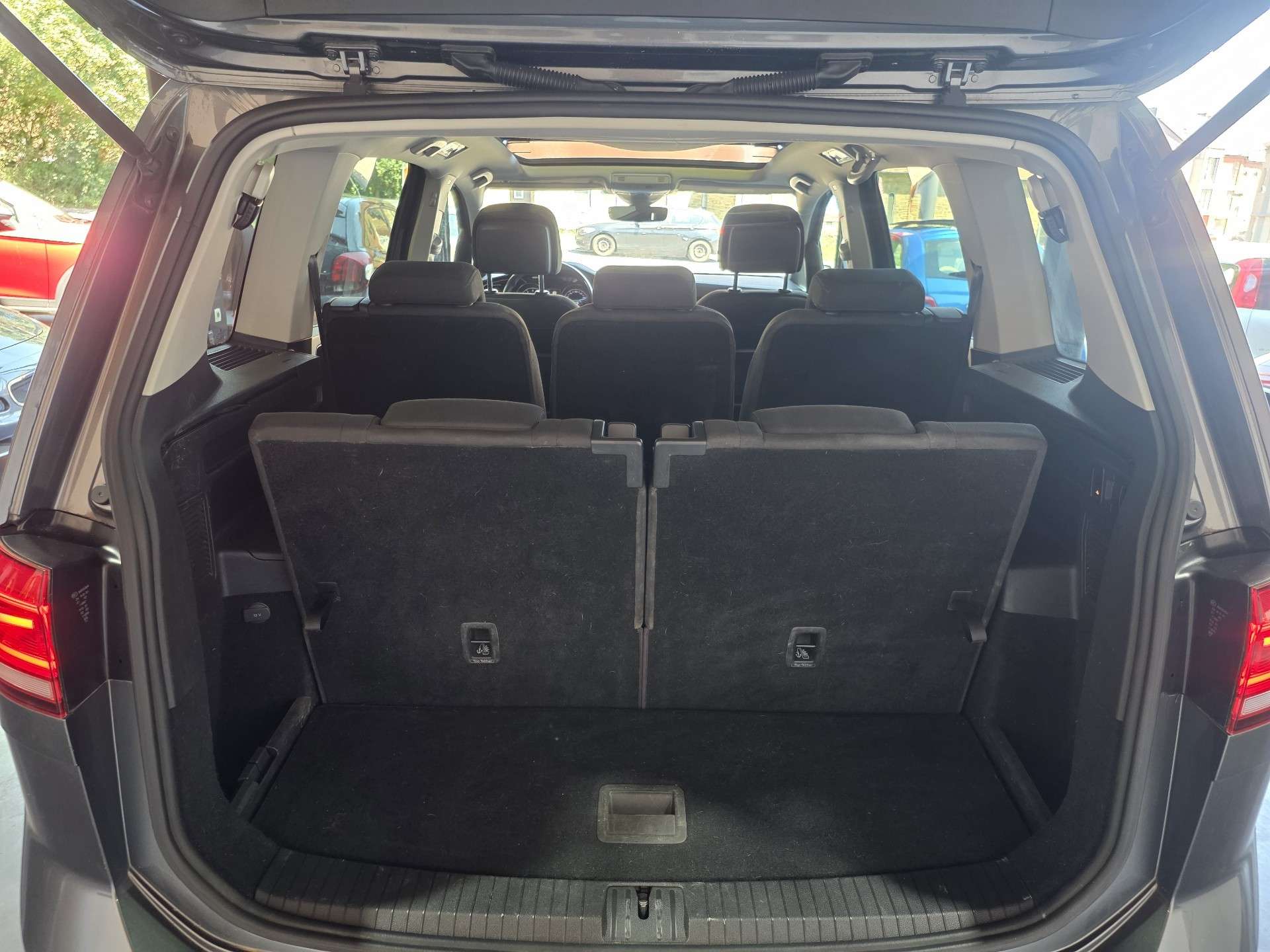 Volkswagen Touran Touran 1.0 TSI Highline OPF (EU6.2) Highline ///7p
