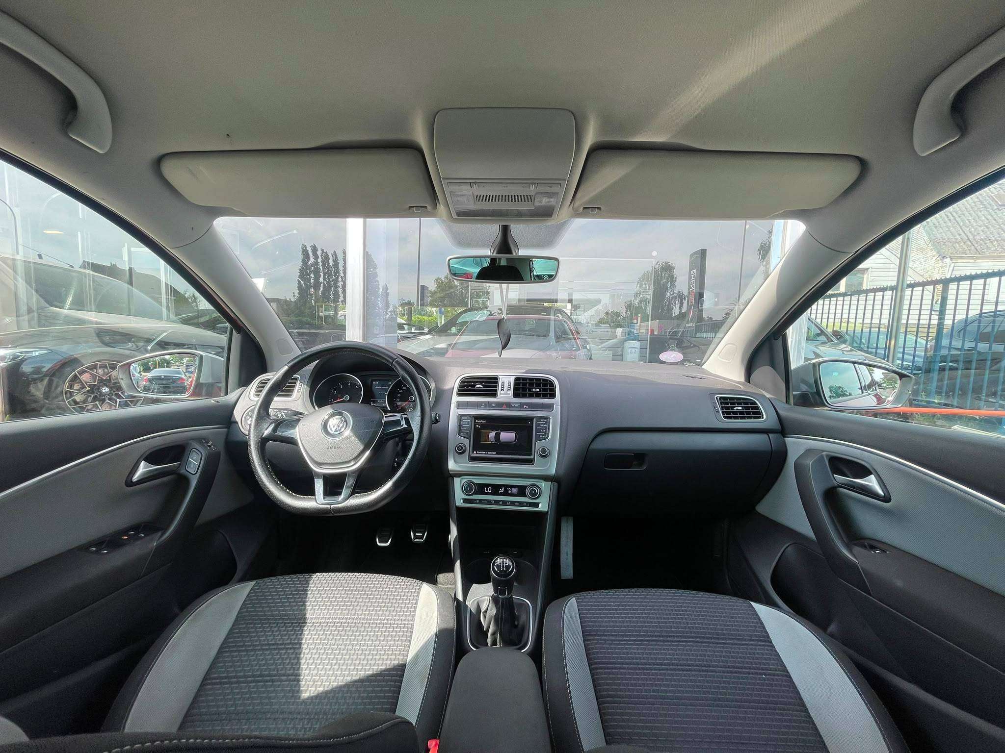 Volkswagen Polo Cross Crosspolo 1.4i / RADAR AV AR / BLUETOOTH / AIRCO