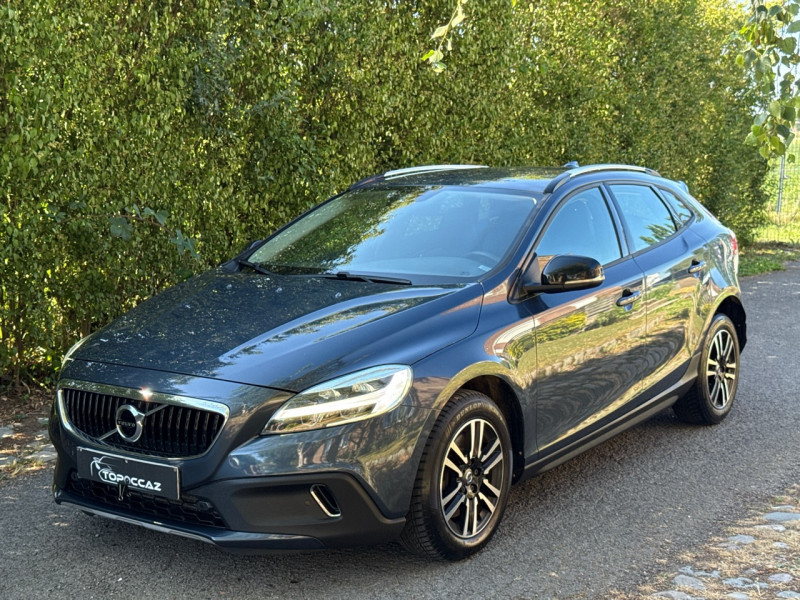 Volvo V40 CROSS COUNTRY D3 150CH PRO GEARTRONIC // 93.000KM // 2018 // GPS // LED