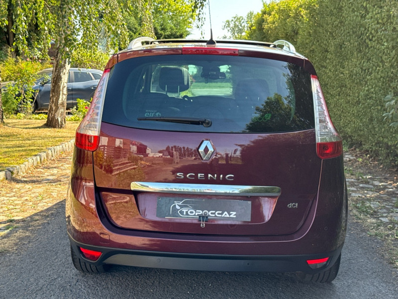 Renault GRAND SCENIC III 1.5 DCI 110CH BOSE 7 PLACES // TOIT OUVRANT // GPS // CAMERA