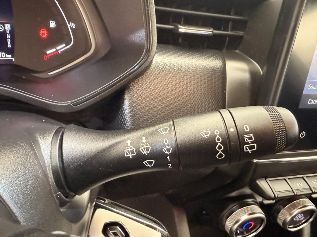 Renault Clio V Business E-Tech hybride 140 -21N