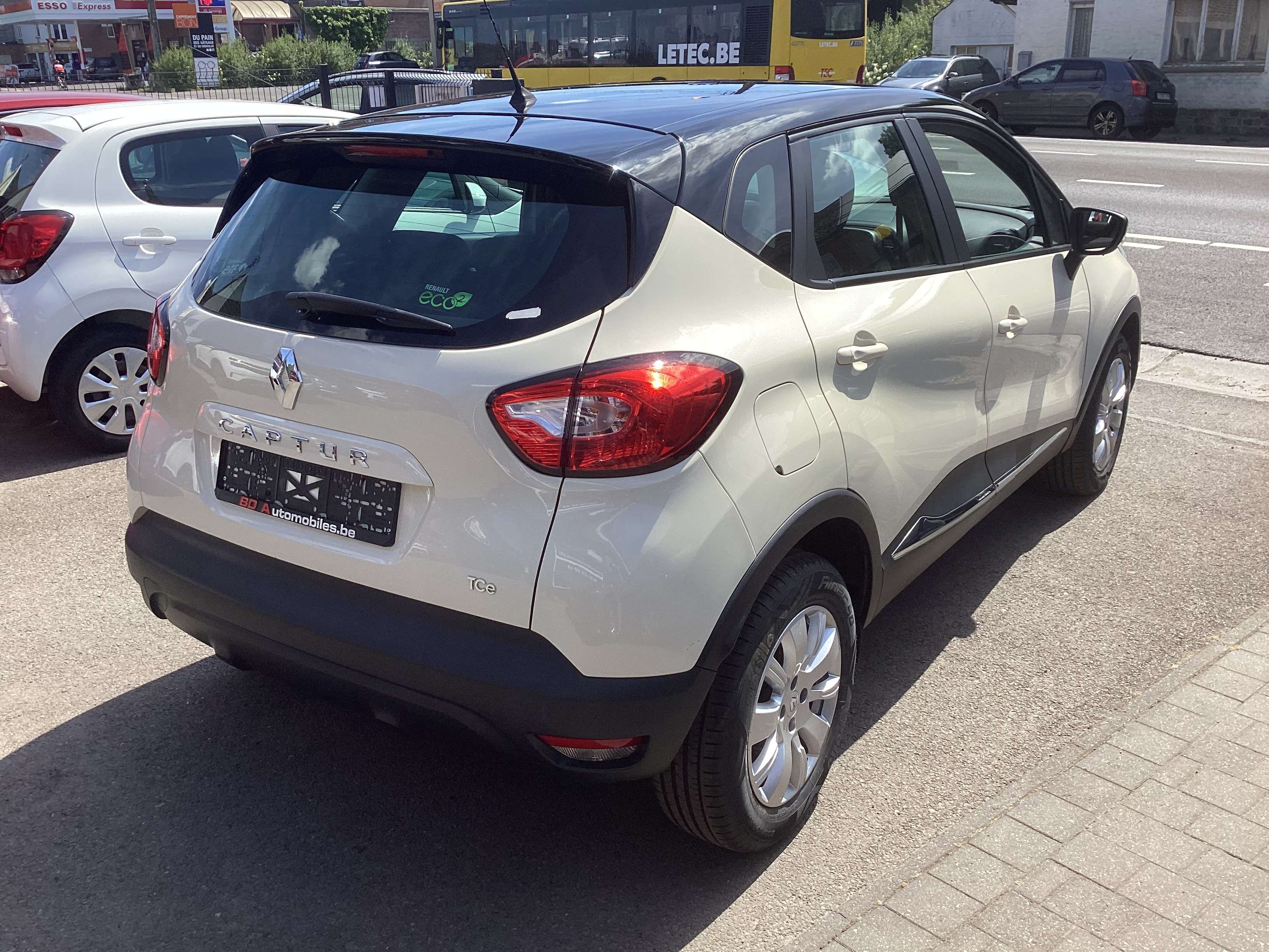 Renault Captur 0.9 Énergies À Saisir 😍😍