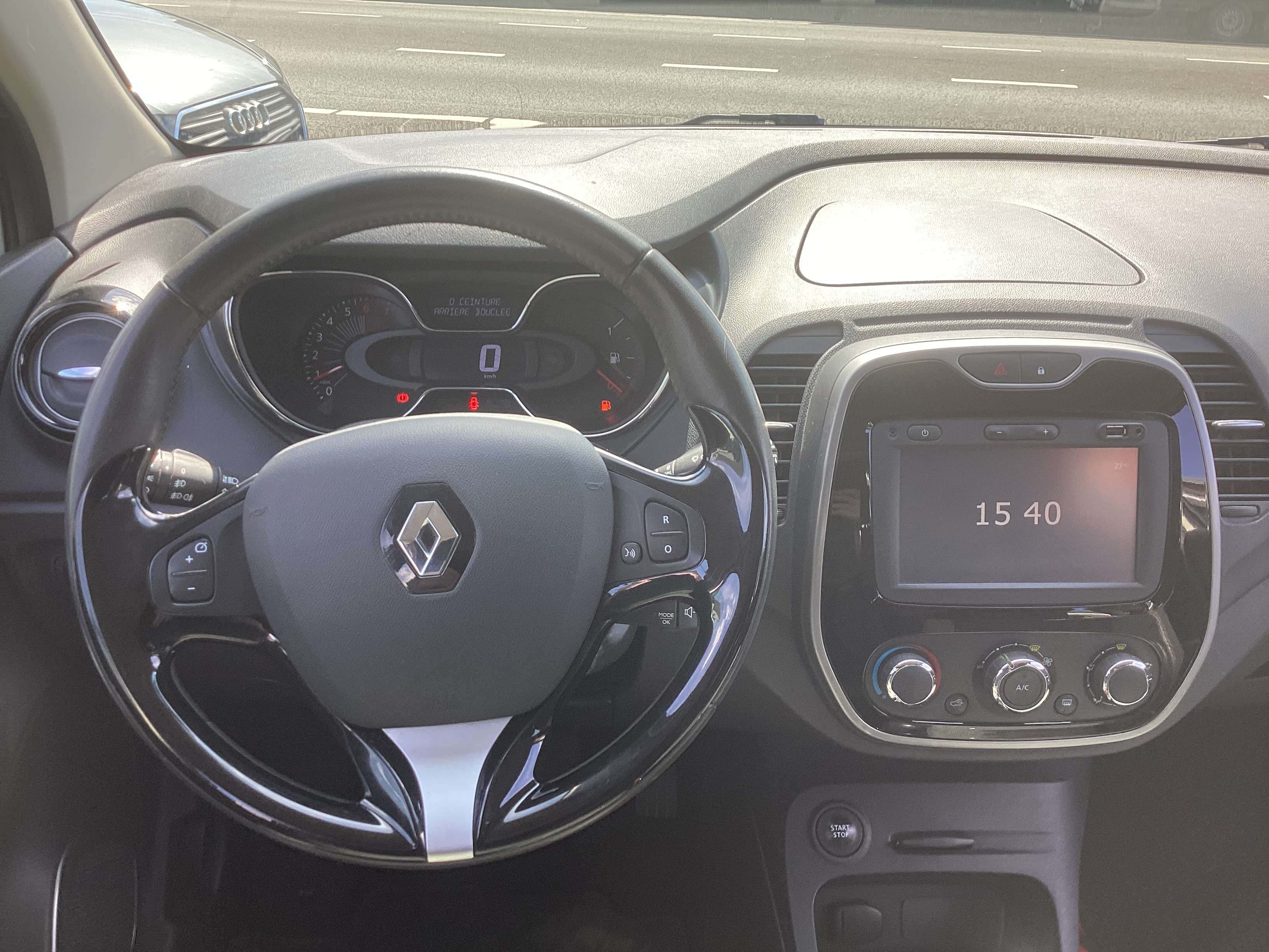 Renault Captur 0.9 Énergies À Saisir 😍😍