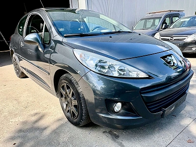 Peugeot 207 207+ 1.4i AIRCO essence
