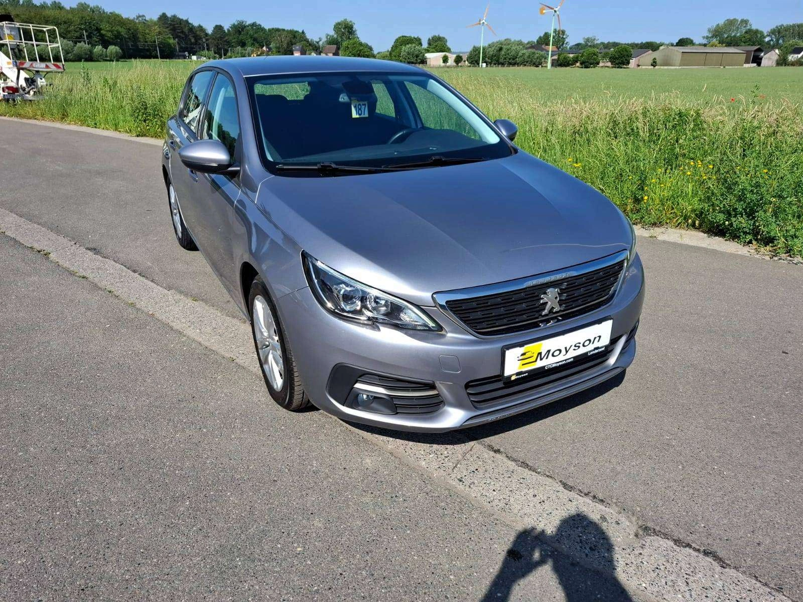 Peugeot 308 308 1.2i - 1 jaar garantie
