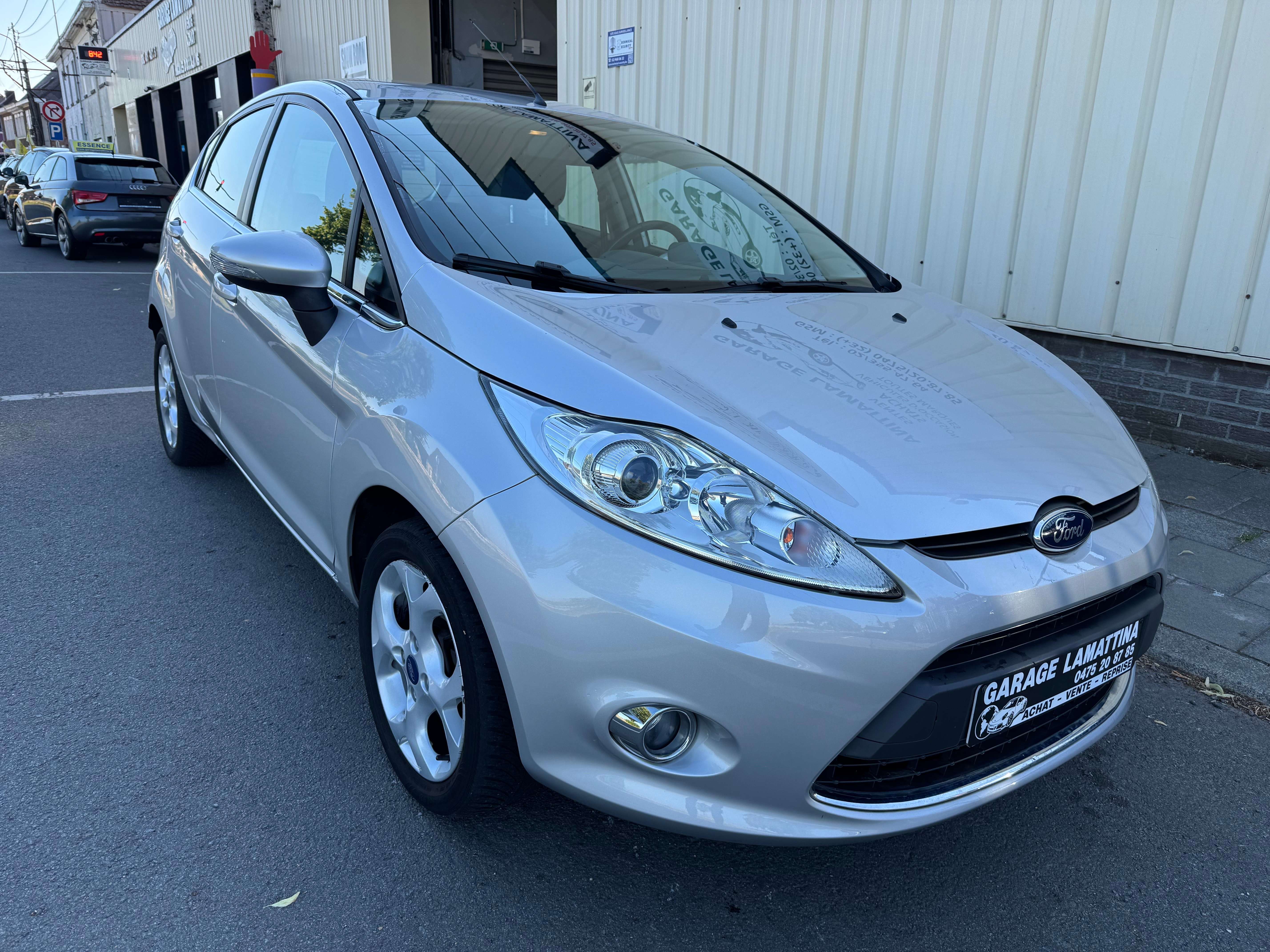 Ford Fiesta Fiesta 1.25i Titanium garantie 1 an