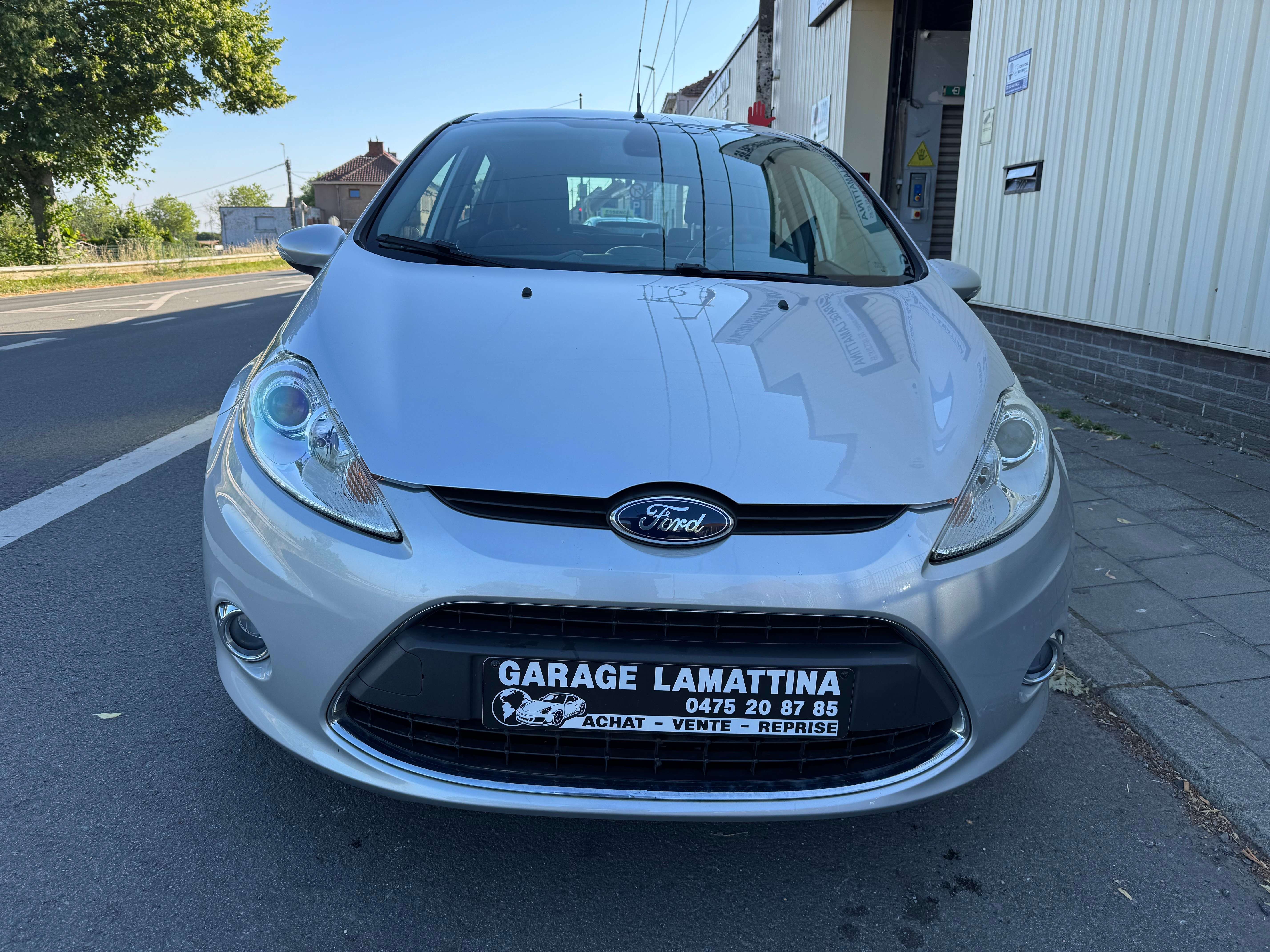 Ford Fiesta Fiesta 1.25i Titanium garantie 1 an