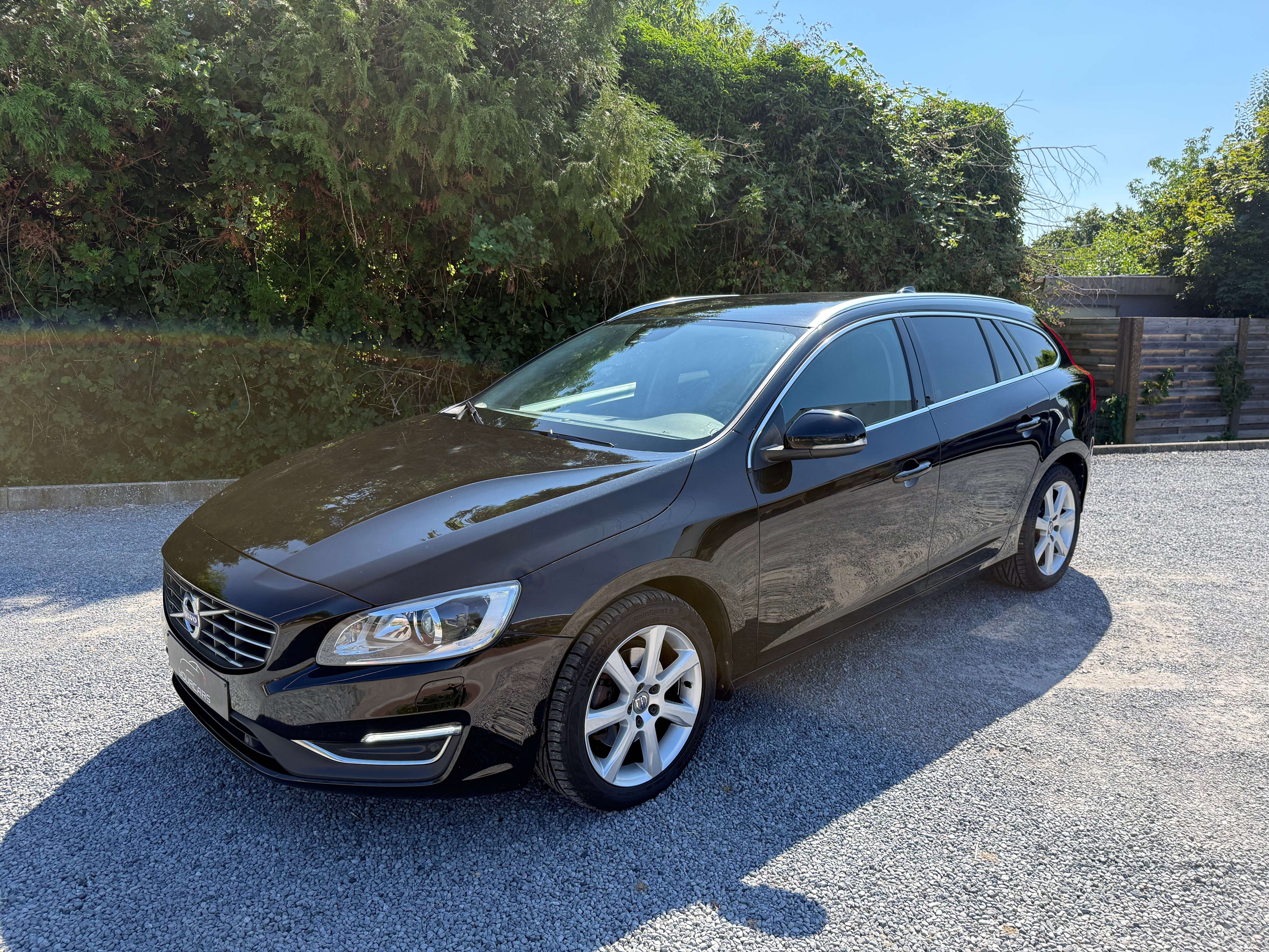 Volvo V60 2.0 D4 * 190 PK * Dynamic Edition Geartronic * FULL SERVICE * XENON * LEDER * CAMERA * GPS * EURO 6