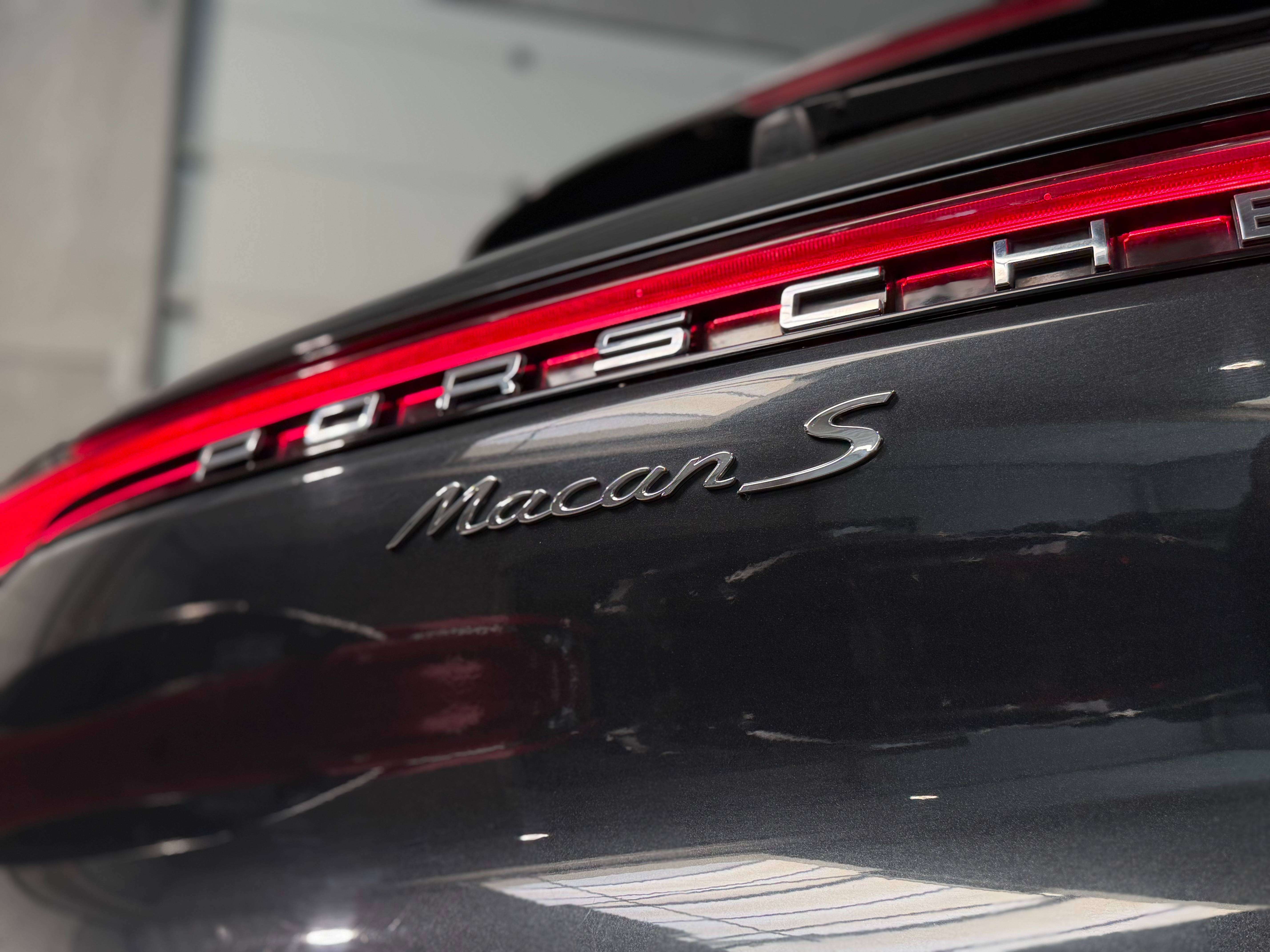 Porsche Macan S 3.0 V6 Bi-Turbo PDK, CHRONO Pack, Toit Ouvrant, Sièges Full, 360 Camera