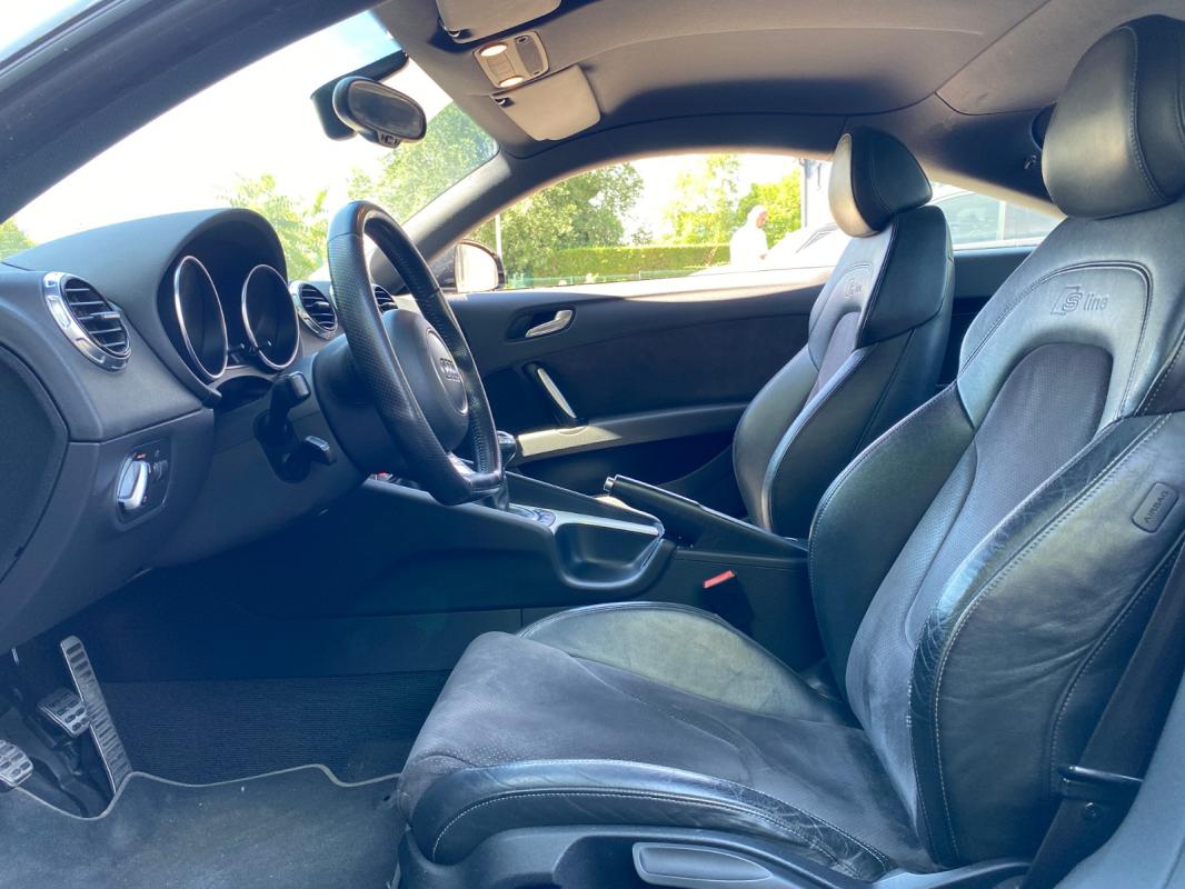 Audi Tt 2.0 TFSI 211 S line