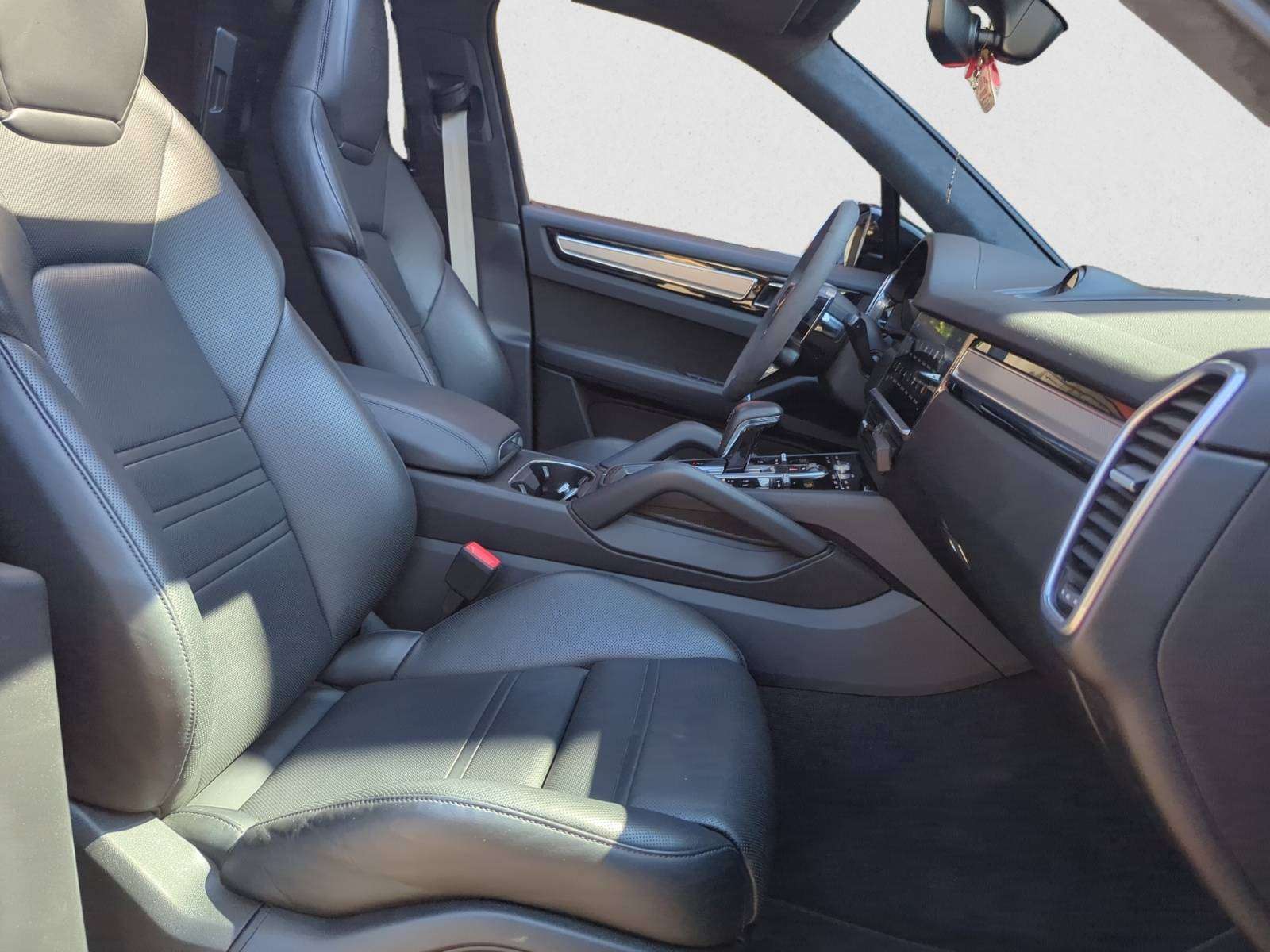 Porsche Cayenne 3.0i V6 PHEV Tiptronic S Platinum Garantie 12 à 36 Mois