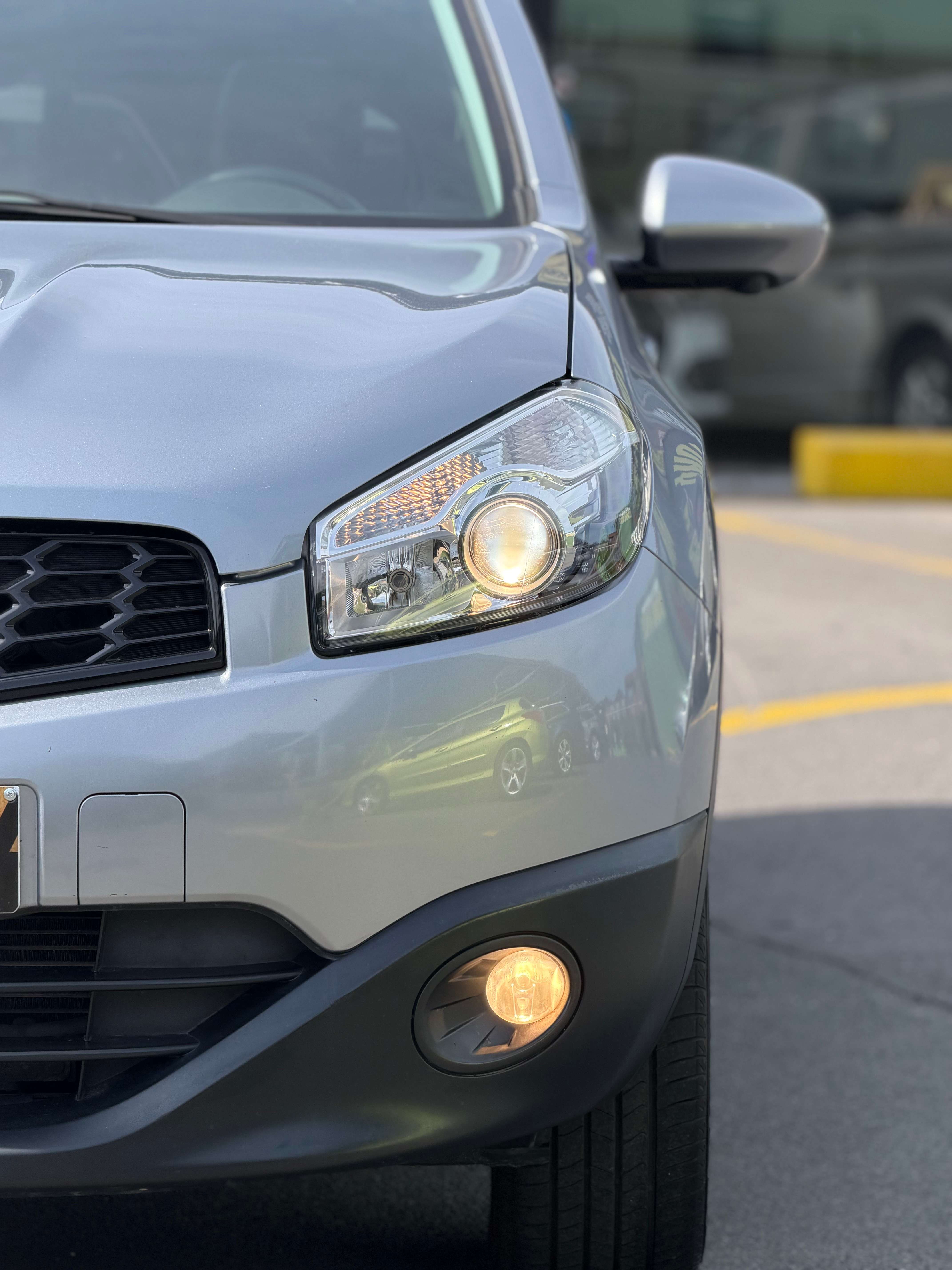 Nissan Qashqai 1.6i 2WD*BOITE AUTO*NAVI*CAMERA360*PANO*BT