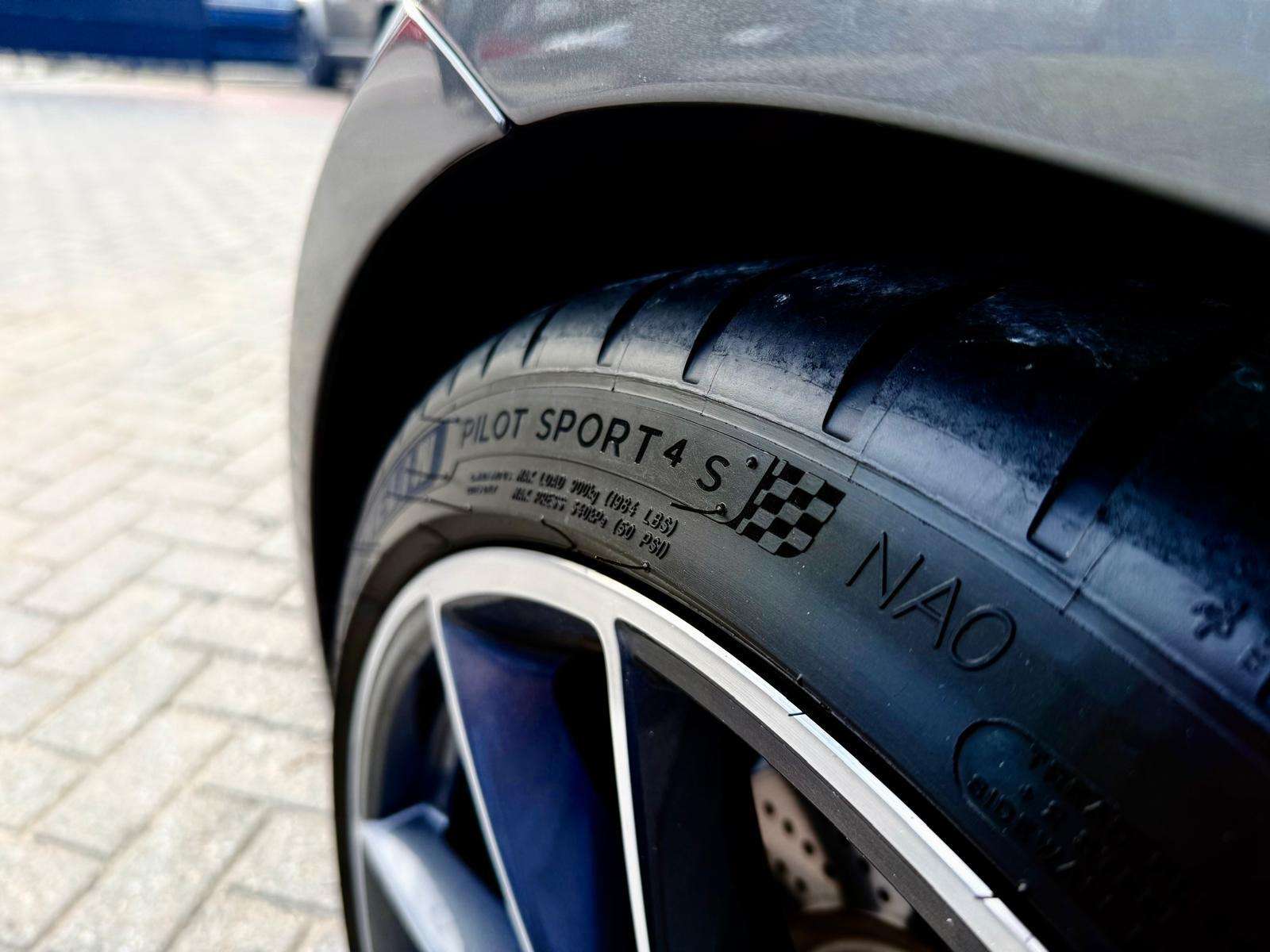 Porsche 992 Targa 4S